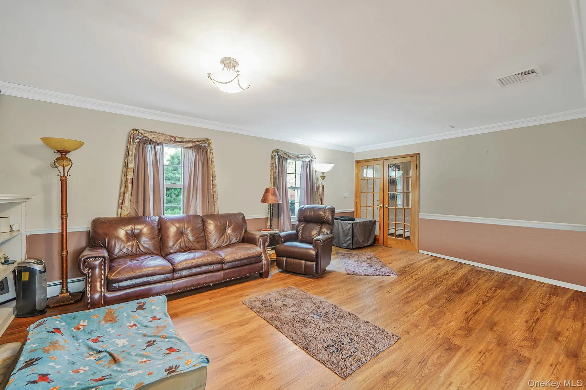 77 Shore Road, Brookhaven, NY, 5 Bedrooms Bedrooms, 11 Rooms Rooms,2 BathroomsBathrooms,Residential,For Rent,Shore,0,1025468 77 Shore Road, Brookhaven, NY, 5 Bedrooms Bedrooms, 11 Rooms Rooms,2 BathroomsBathrooms,Residential,For Rent,Shore,0,1025468