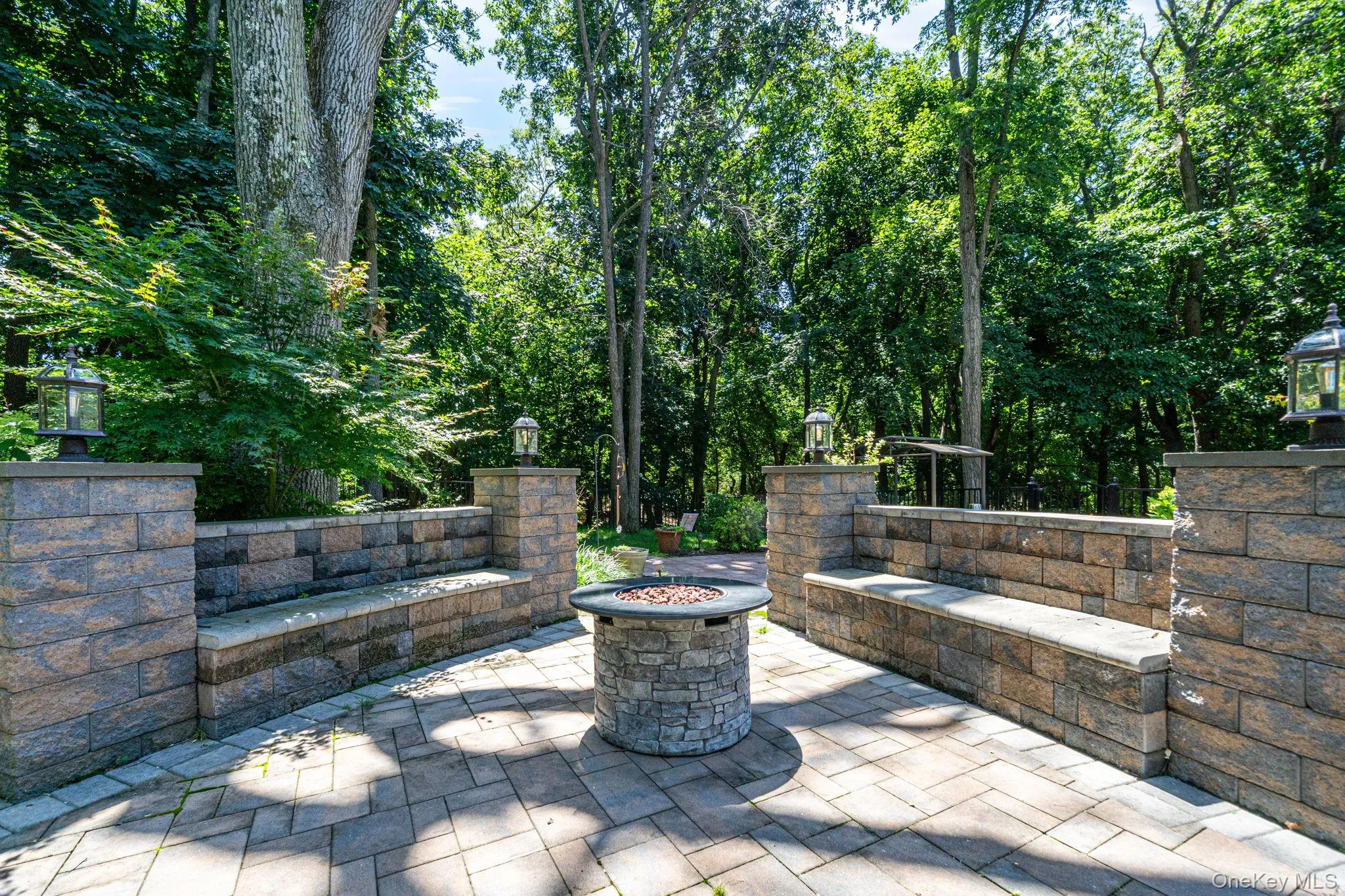 77 Shore Road, Brookhaven, NY, 5 Bedrooms Bedrooms, 11 Rooms Rooms,2 BathroomsBathrooms,Residential,For Rent,Shore,0,1025468 77 Shore Road, Brookhaven, NY, 5 Bedrooms Bedrooms, 11 Rooms Rooms,2 BathroomsBathrooms,Residential,For Rent,Shore,0,1025468