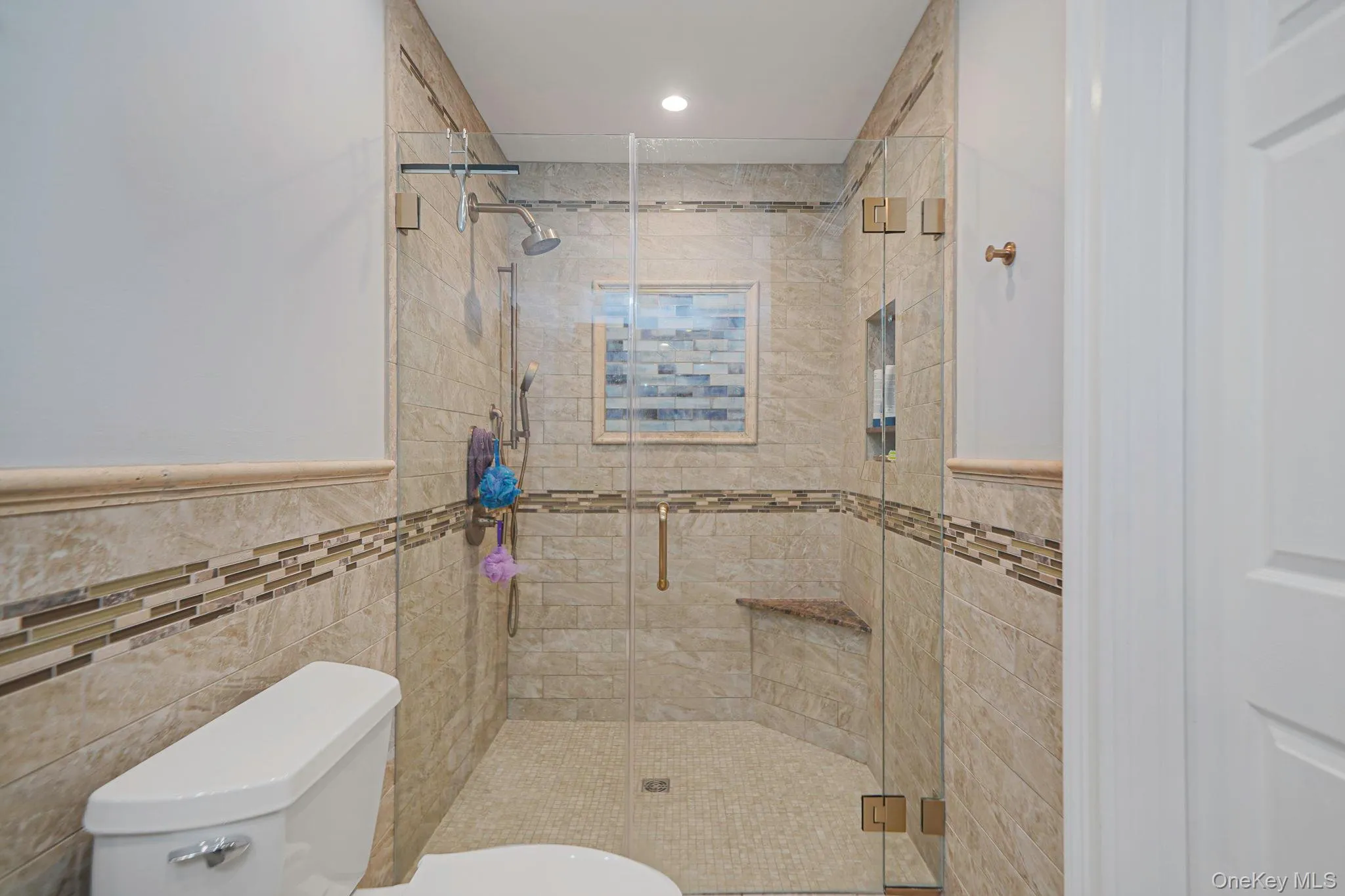 77 Shore Road, Brookhaven, NY, 5 Bedrooms Bedrooms, 11 Rooms Rooms,2 BathroomsBathrooms,Residential,For Rent,Shore,0,1025468 77 Shore Road, Brookhaven, NY, 5 Bedrooms Bedrooms, 11 Rooms Rooms,2 BathroomsBathrooms,Residential,For Rent,Shore,0,1025468