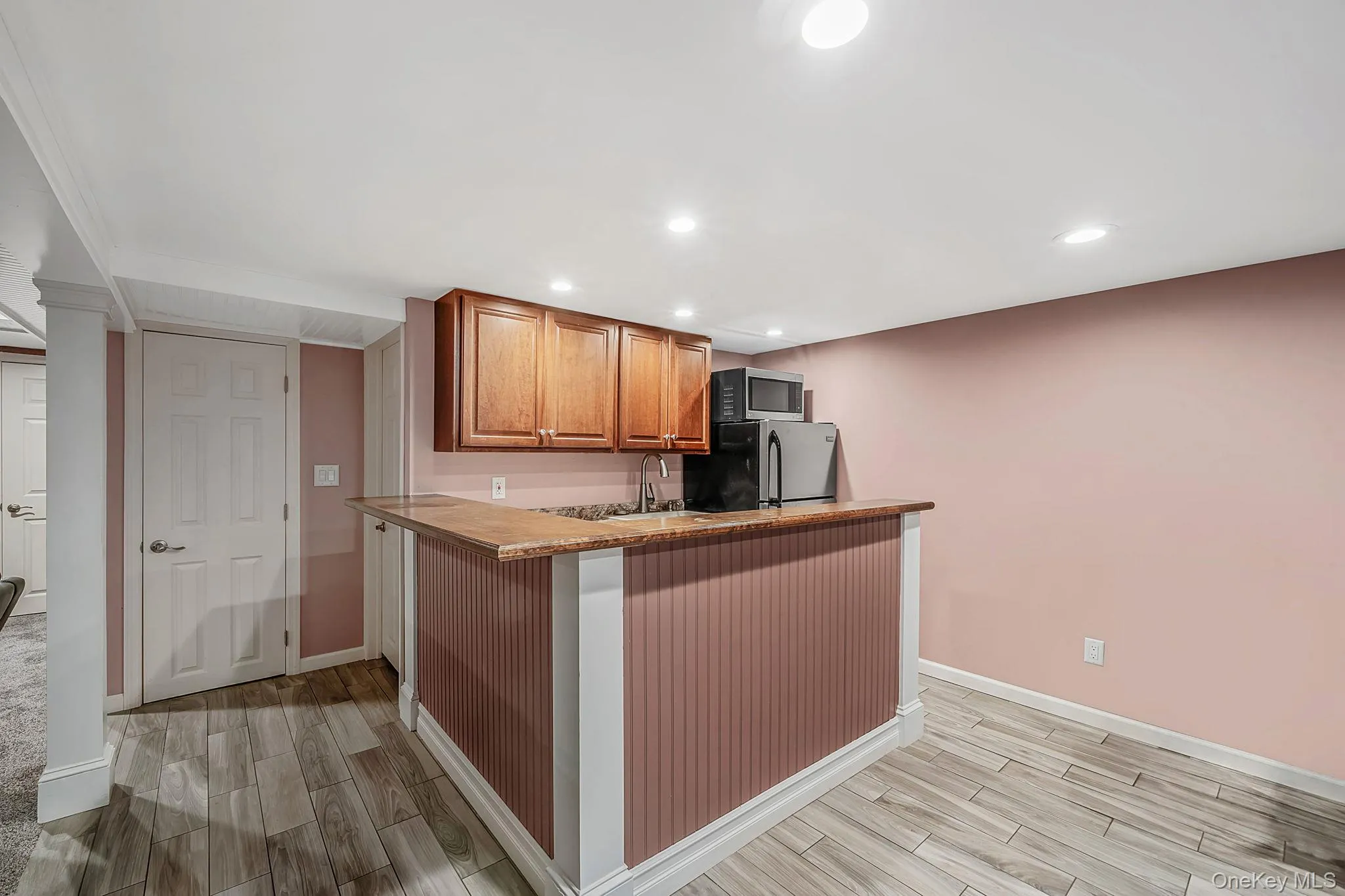 77 Shore Road, Brookhaven, NY, 5 Bedrooms Bedrooms, 11 Rooms Rooms,2 BathroomsBathrooms,Residential,For Rent,Shore,0,1025468 77 Shore Road, Brookhaven, NY, 5 Bedrooms Bedrooms, 11 Rooms Rooms,2 BathroomsBathrooms,Residential,For Rent,Shore,0,1025468