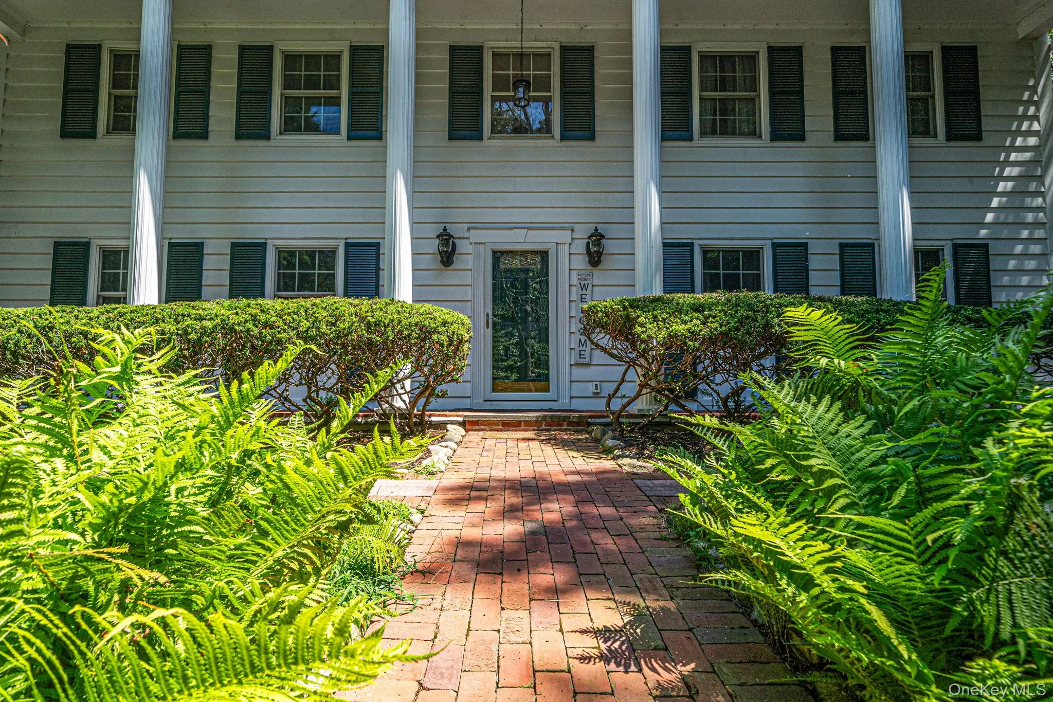 77 Shore Road, Brookhaven, NY, 5 Bedrooms Bedrooms, 11 Rooms Rooms,2 BathroomsBathrooms,Residential,For Rent,Shore,0,1025468 77 Shore Road, Brookhaven, NY, 5 Bedrooms Bedrooms, 11 Rooms Rooms,2 BathroomsBathrooms,Residential,For Rent,Shore,0,1025468