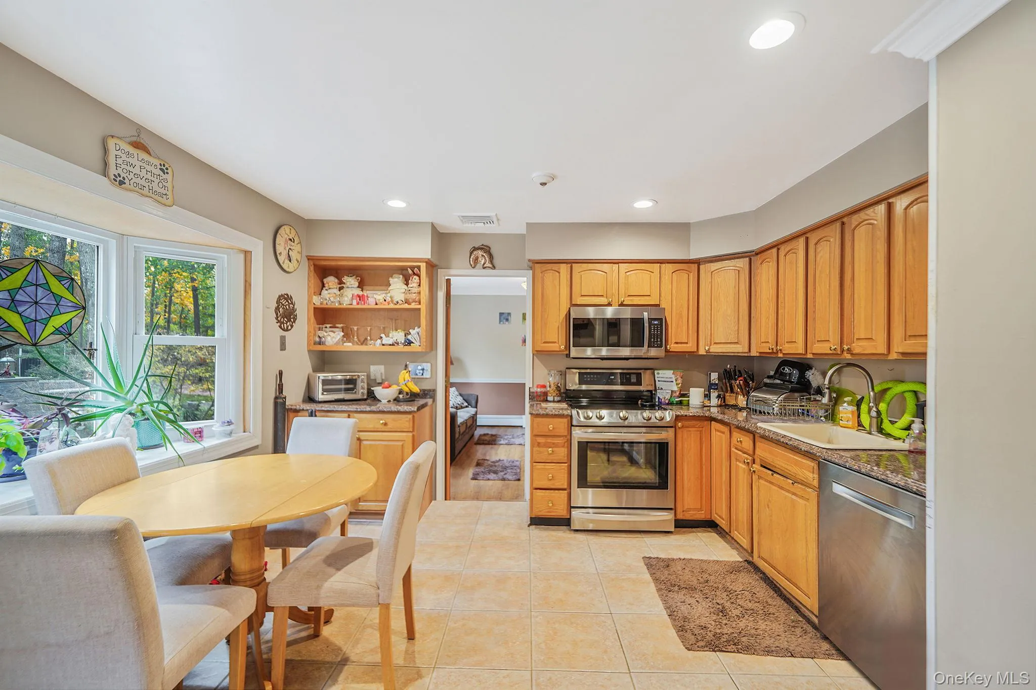 77 Shore Road, Brookhaven, NY, 5 Bedrooms Bedrooms, 11 Rooms Rooms,2 BathroomsBathrooms,Residential,For Rent,Shore,0,1025468 77 Shore Road, Brookhaven, NY, 5 Bedrooms Bedrooms, 11 Rooms Rooms,2 BathroomsBathrooms,Residential,For Rent,Shore,0,1025468