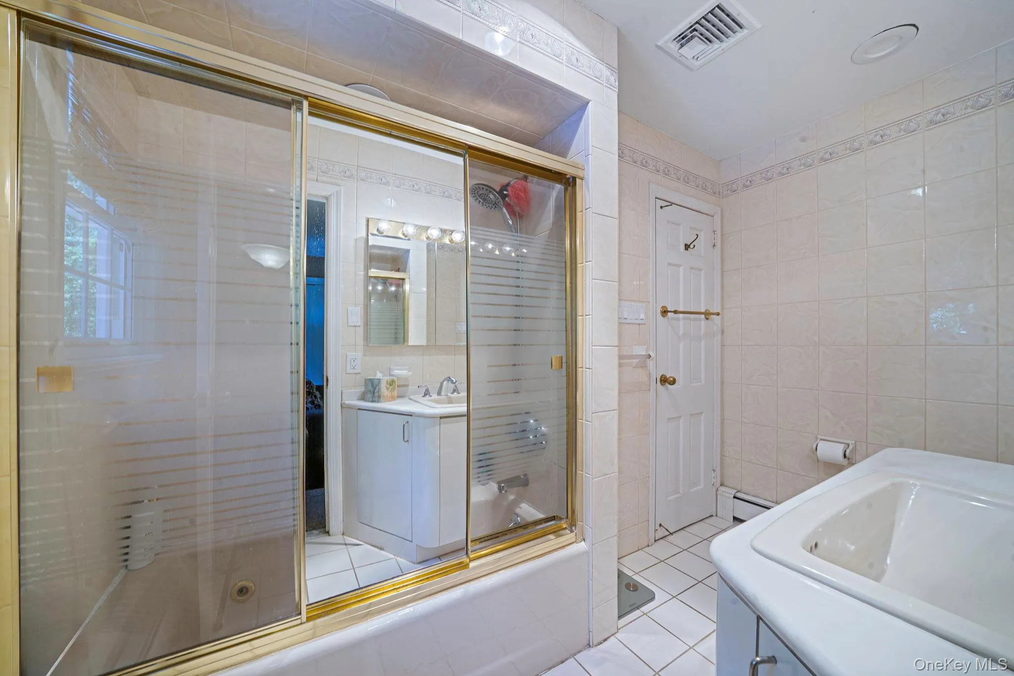 77 Shore Road, Brookhaven, NY, 5 Bedrooms Bedrooms, 11 Rooms Rooms,2 BathroomsBathrooms,Residential,For Rent,Shore,0,1025468 77 Shore Road, Brookhaven, NY, 5 Bedrooms Bedrooms, 11 Rooms Rooms,2 BathroomsBathrooms,Residential,For Rent,Shore,0,1025468