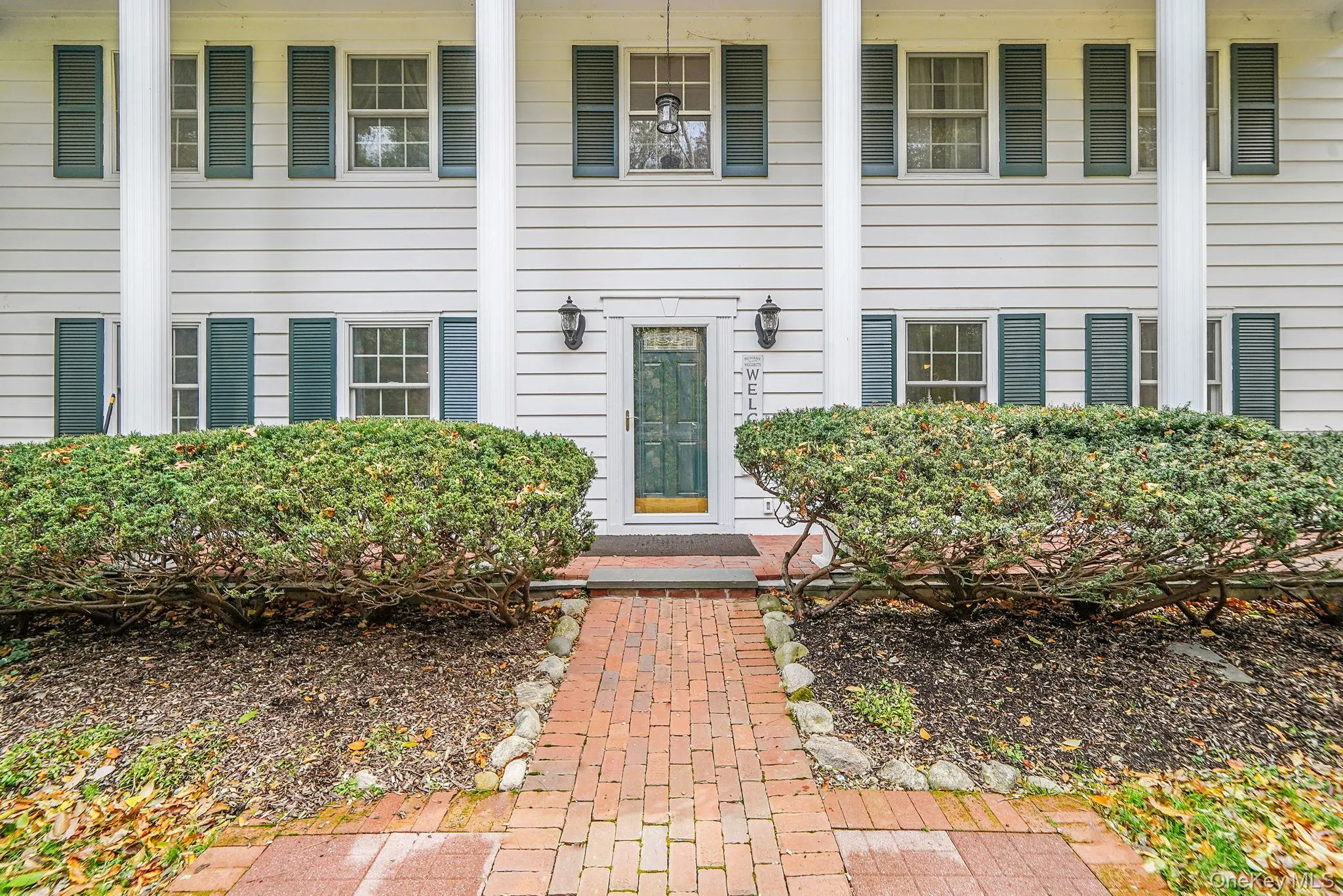 77 Shore Road, Brookhaven, NY, 5 Bedrooms Bedrooms, 11 Rooms Rooms,2 BathroomsBathrooms,Residential,For Rent,Shore,0,1025468 77 Shore Road, Brookhaven, NY, 5 Bedrooms Bedrooms, 11 Rooms Rooms,2 BathroomsBathrooms,Residential,For Rent,Shore,0,1025468