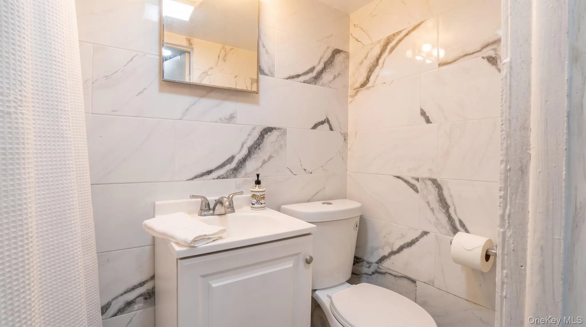 90-27 218 Place, New York, NY, 2 Bedrooms Bedrooms, 8 Rooms Rooms,1 BathroomBathrooms,Residential,For Rent,218,0,1025471 90-27 218 Place, New York, NY, 2 Bedrooms Bedrooms, 8 Rooms Rooms,1 BathroomBathrooms,Residential,For Rent,218,0,1025471