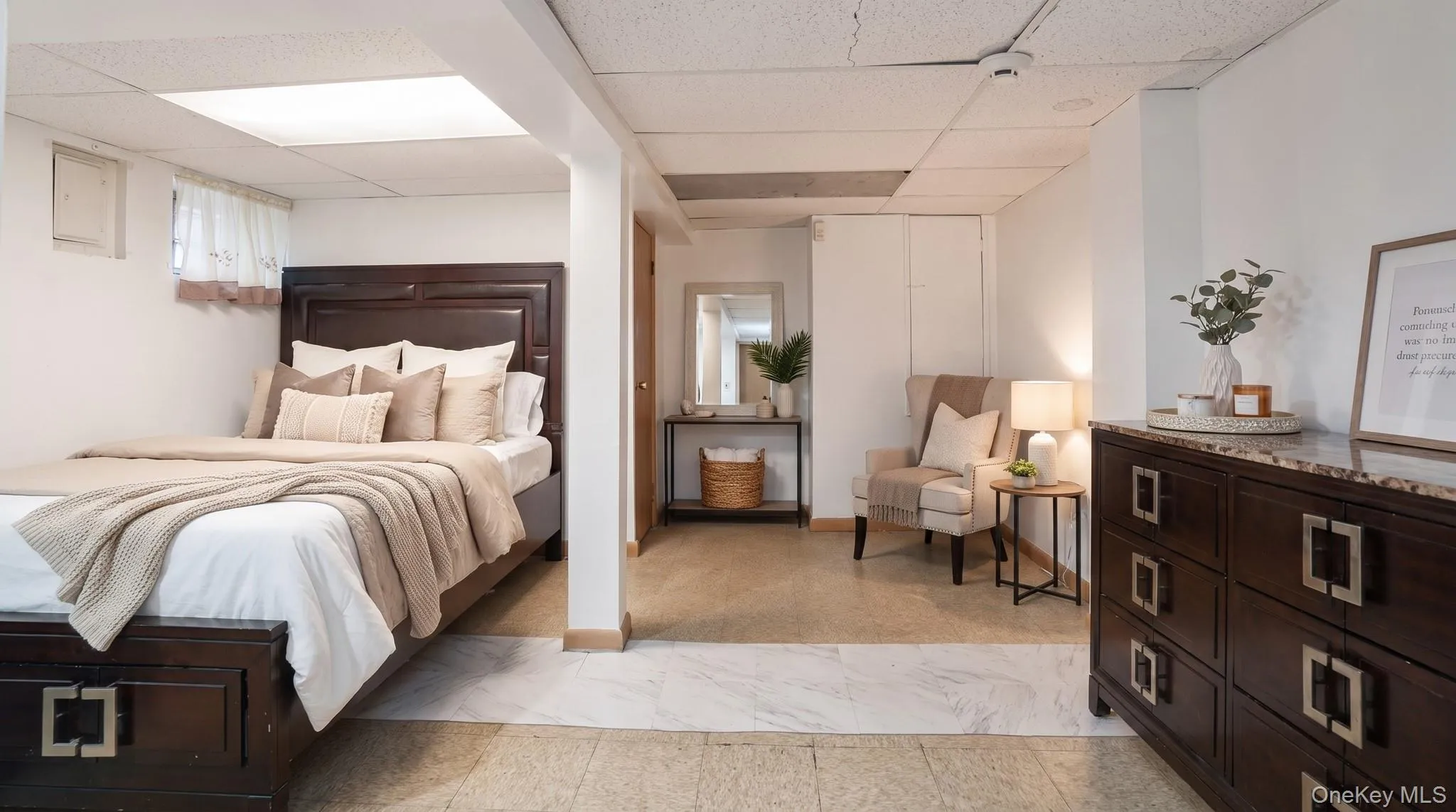 90-27 218 Place, New York, NY, 2 Bedrooms Bedrooms, 8 Rooms Rooms,1 BathroomBathrooms,Residential,For Rent,218,0,1025471 90-27 218 Place, New York, NY, 2 Bedrooms Bedrooms, 8 Rooms Rooms,1 BathroomBathrooms,Residential,For Rent,218,0,1025471