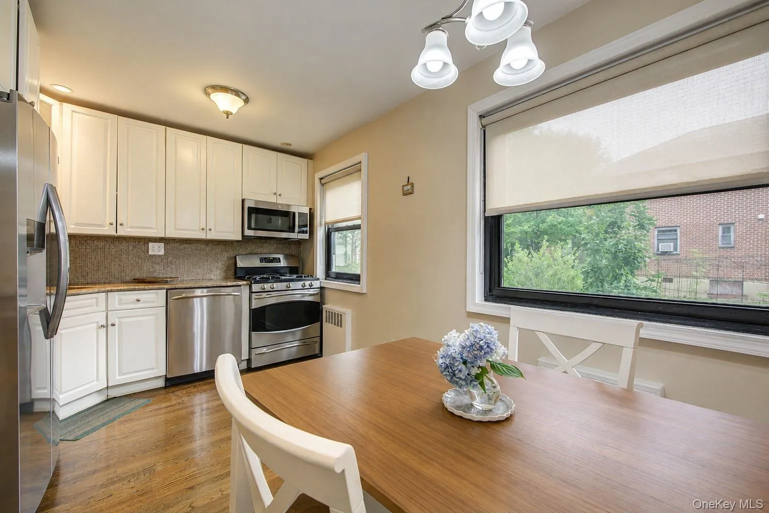17-84 166 Street, New York, NY, 3 Bedrooms Bedrooms, 5 Rooms Rooms,1 BathroomBathrooms,Residential,For Rent,166,0,1025475 17-84 166 Street, New York, NY, 3 Bedrooms Bedrooms, 5 Rooms Rooms,1 BathroomBathrooms,Residential,For Rent,166,0,1025475