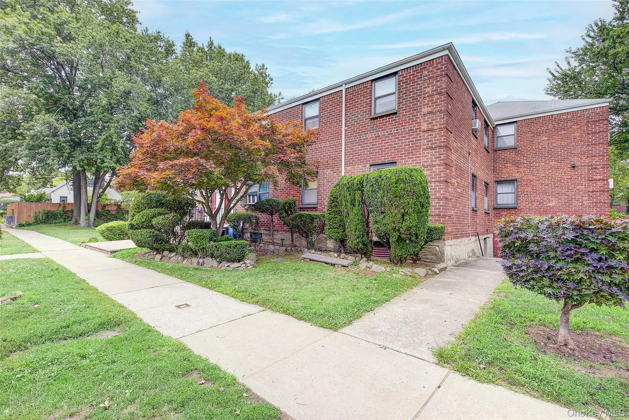 17-84 166 Street, New York, NY, 3 Bedrooms Bedrooms, 5 Rooms Rooms,1 BathroomBathrooms,Residential,For Rent,166,0,1025475 17-84 166 Street, New York, NY, 3 Bedrooms Bedrooms, 5 Rooms Rooms,1 BathroomBathrooms,Residential,For Rent,166,0,1025475