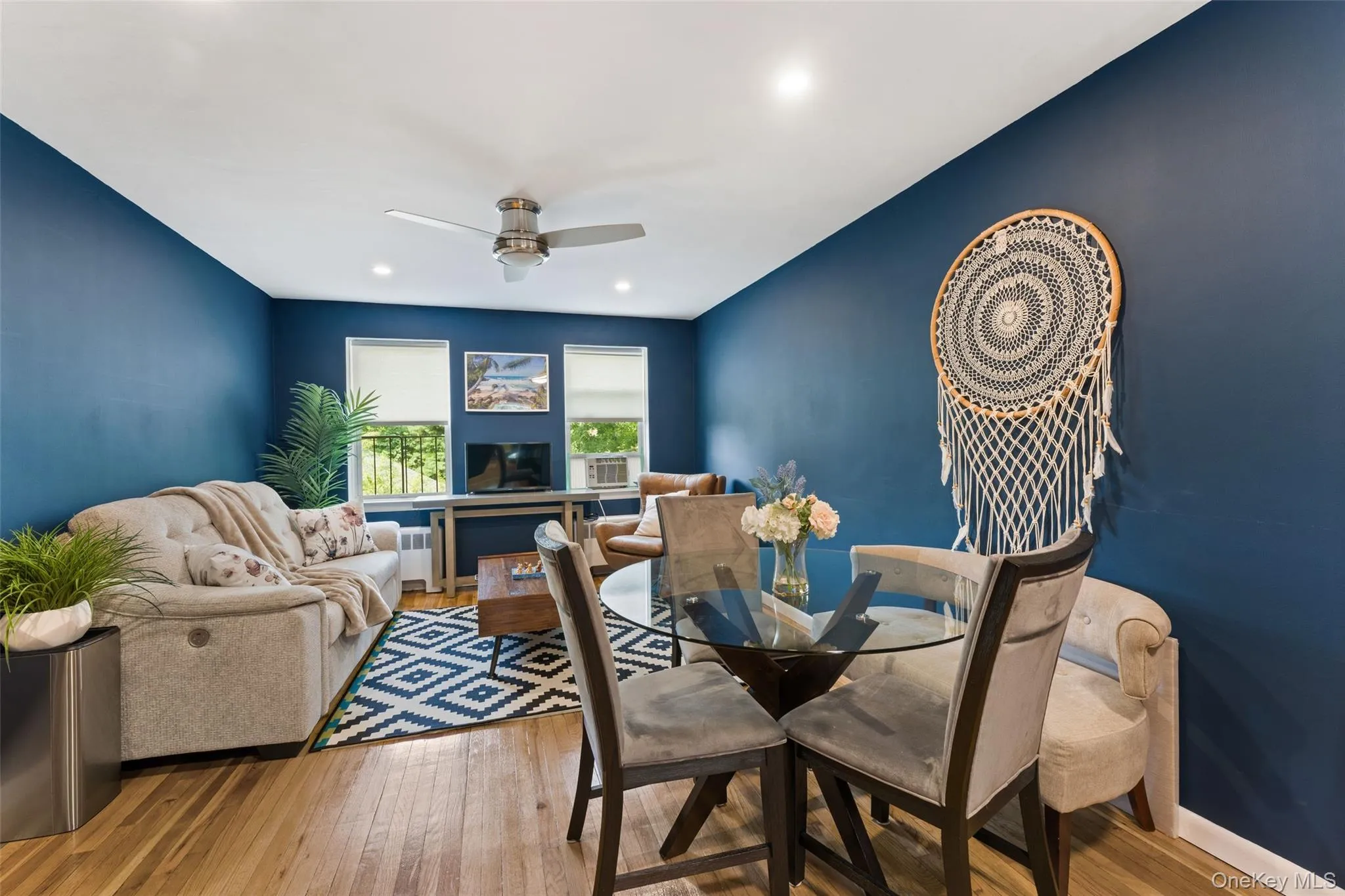 14 Broadway, Greenburgh, NY, 2 Bedrooms Bedrooms, 5 Rooms Rooms,1 BathroomBathrooms,Residential,For Rent,Broadway,0,1025479 14 Broadway, Greenburgh, NY, 2 Bedrooms Bedrooms, 5 Rooms Rooms,1 BathroomBathrooms,Residential,For Rent,Broadway,0,1025479
