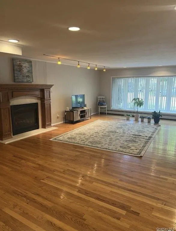 30 Michael Road, Oyster Bay, NY, 3 Bedrooms Bedrooms, 10 Rooms Rooms,3 BathroomsBathrooms,Residential Lease,For Rent,Michael,0,1025480 30 Michael Road, Oyster Bay, NY, 3 Bedrooms Bedrooms, 10 Rooms Rooms,3 BathroomsBathrooms,Residential Lease,For Rent,Michael,0,1025480