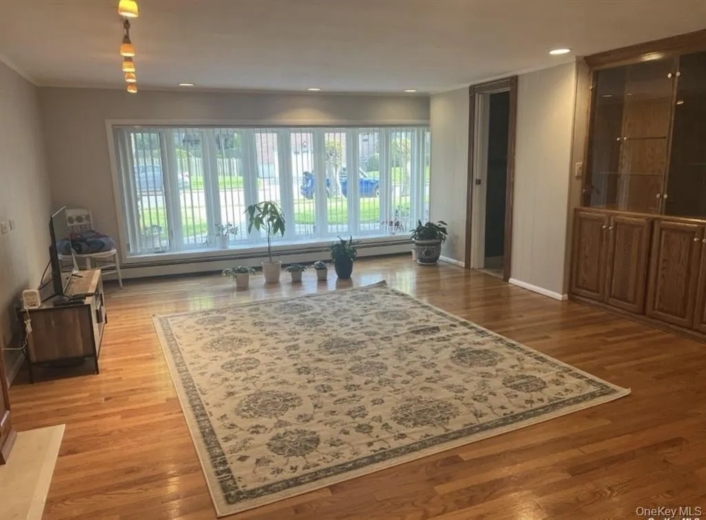 30 Michael Road, Oyster Bay, NY, 3 Bedrooms Bedrooms, 10 Rooms Rooms,3 BathroomsBathrooms,Residential Lease,For Rent,Michael,0,1025480 30 Michael Road, Oyster Bay, NY, 3 Bedrooms Bedrooms, 10 Rooms Rooms,3 BathroomsBathrooms,Residential Lease,For Rent,Michael,0,1025480