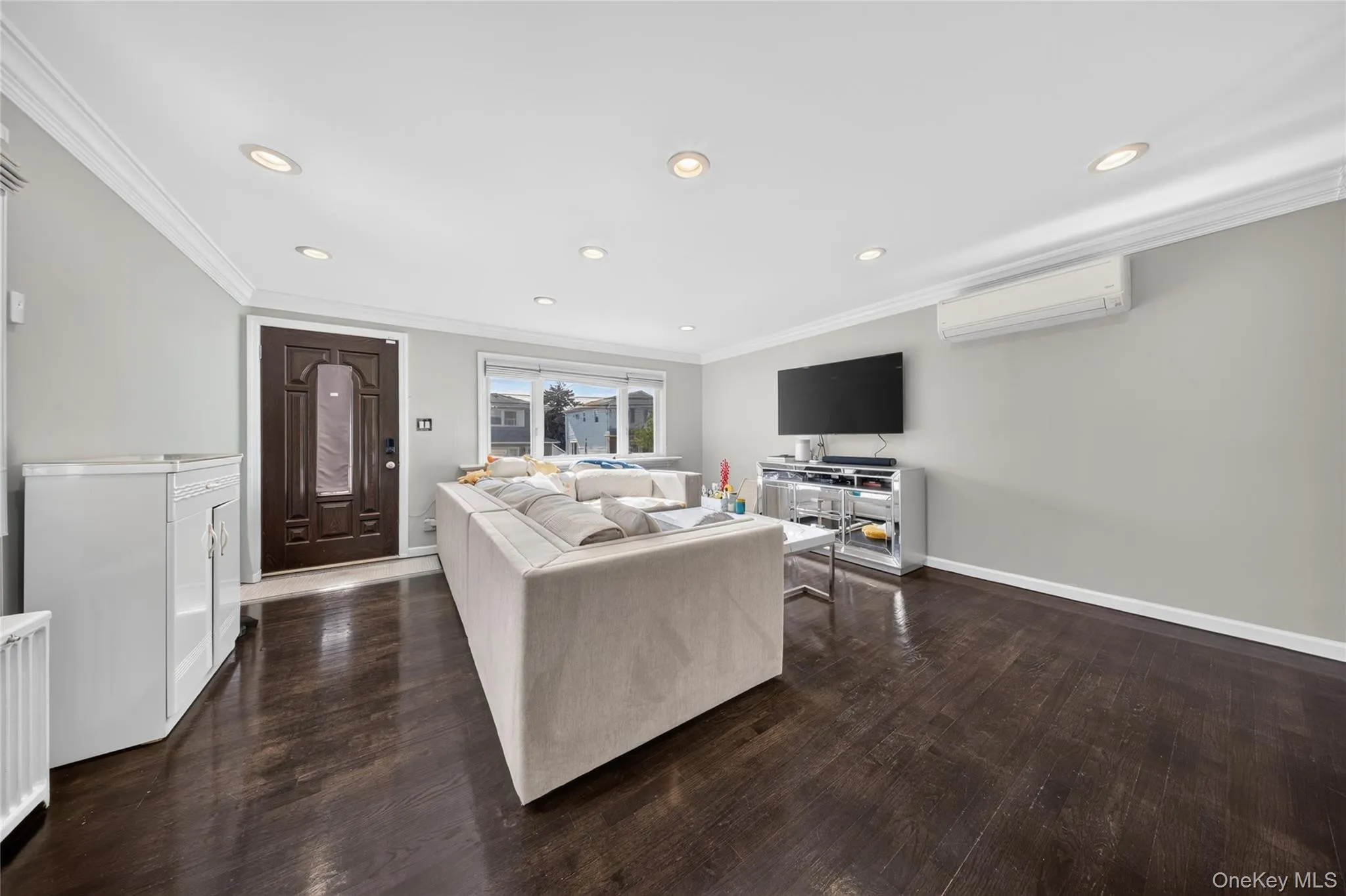 41 Catherine Avenue, Hempstead, NY, 3 Bedrooms Bedrooms, 8 Rooms Rooms,2 BathroomsBathrooms,Residential,For Rent,Catherine,0,1025482 41 Catherine Avenue, Hempstead, NY, 3 Bedrooms Bedrooms, 8 Rooms Rooms,2 BathroomsBathrooms,Residential,For Rent,Catherine,0,1025482