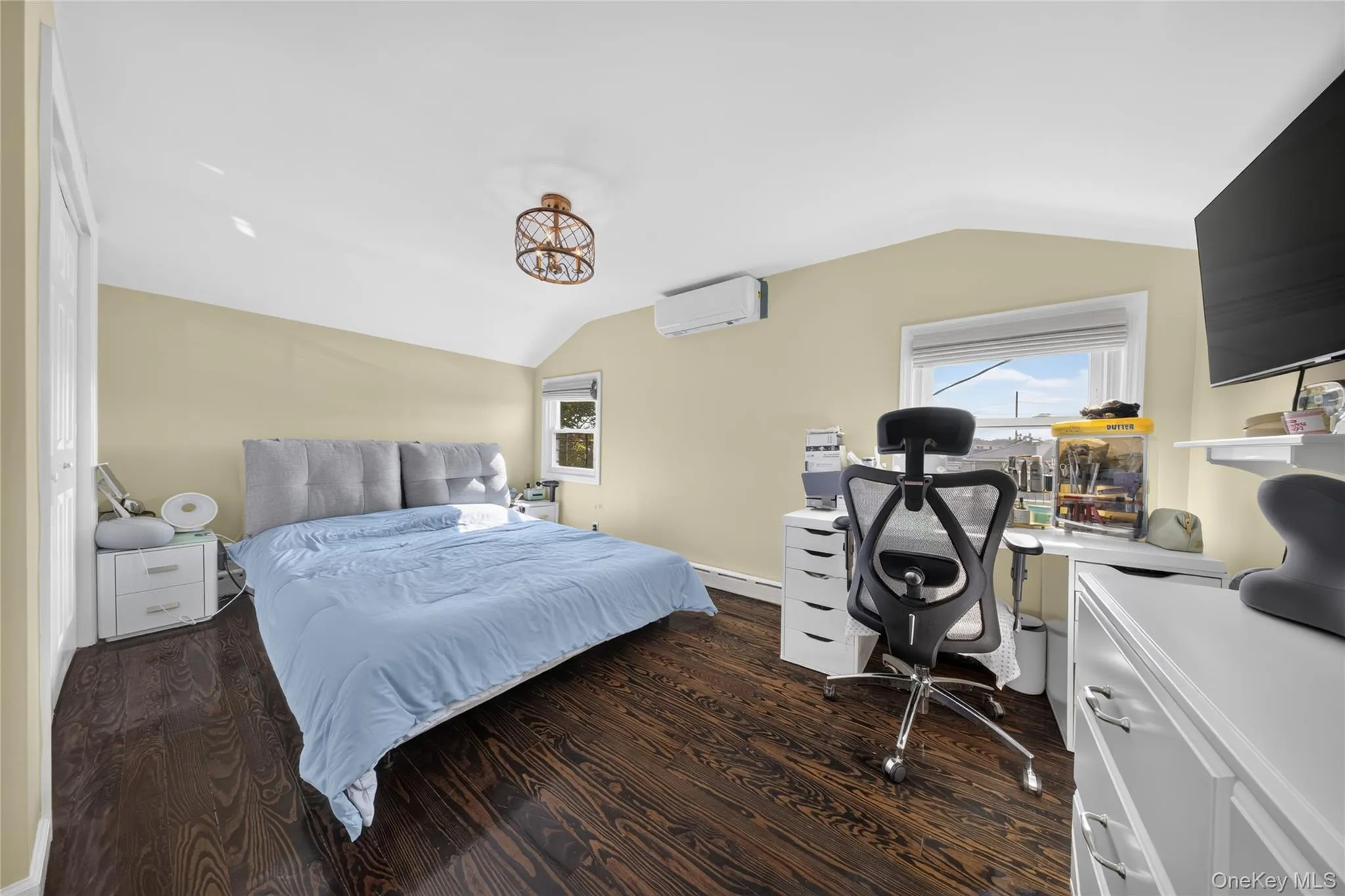 41 Catherine Avenue, Hempstead, NY, 3 Bedrooms Bedrooms, 8 Rooms Rooms,2 BathroomsBathrooms,Residential,For Rent,Catherine,0,1025482 41 Catherine Avenue, Hempstead, NY, 3 Bedrooms Bedrooms, 8 Rooms Rooms,2 BathroomsBathrooms,Residential,For Rent,Catherine,0,1025482