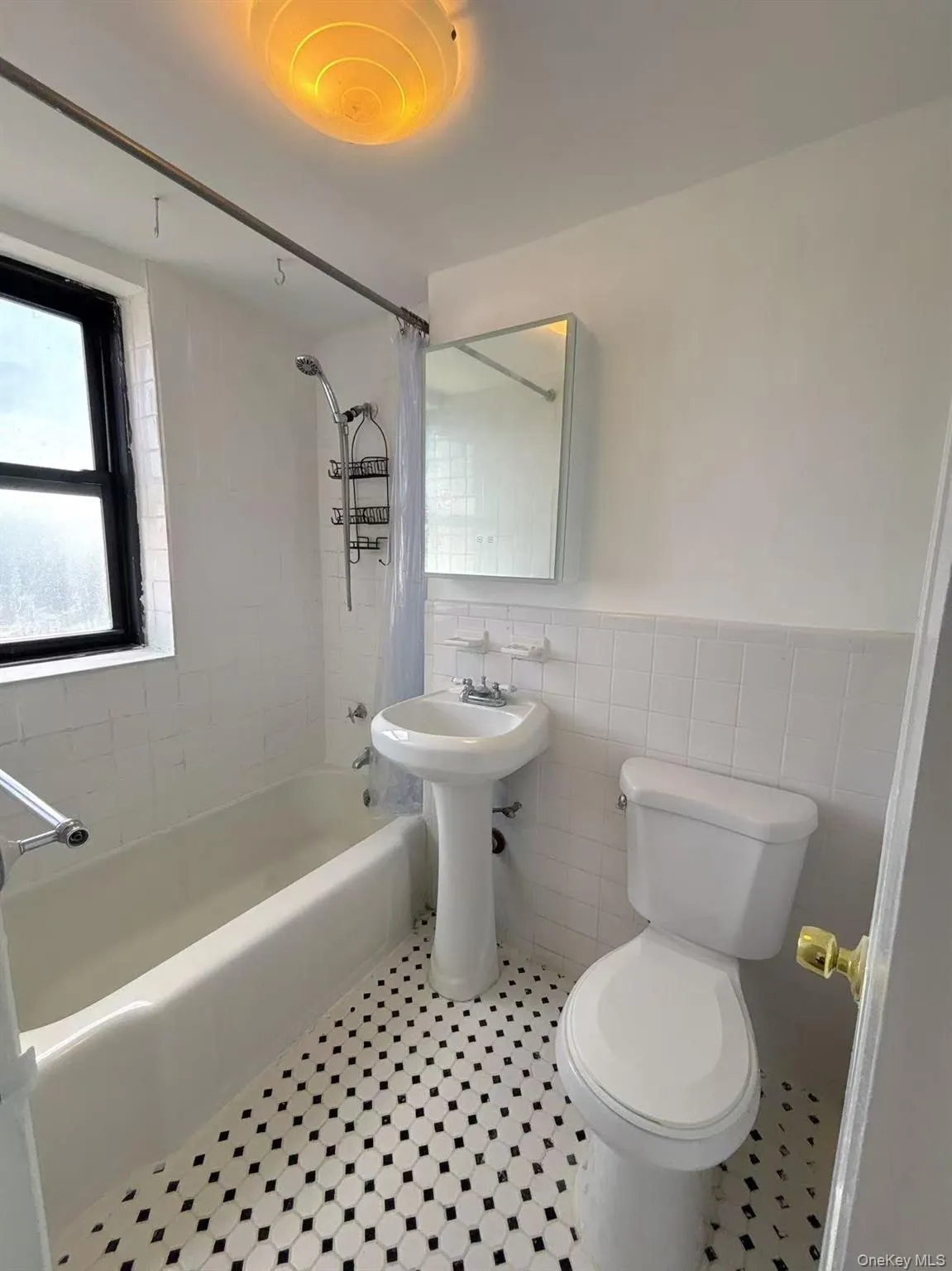 99-05 63rd Drive, New York, NY, 1 Bedroom Bedrooms, 5 Rooms Rooms,1 BathroomBathrooms,Residential,For Rent,63rd,0,1025484 99-05 63rd Drive, New York, NY, 1 Bedroom Bedrooms, 5 Rooms Rooms,1 BathroomBathrooms,Residential,For Rent,63rd,0,1025484