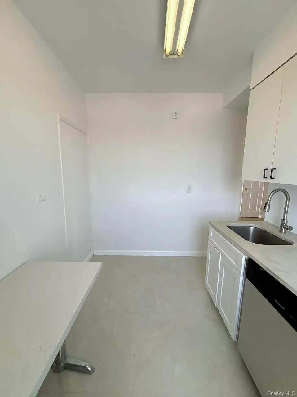 99-05 63rd Drive, New York, NY, 1 Bedroom Bedrooms, 5 Rooms Rooms,1 BathroomBathrooms,Residential,For Rent,63rd,0,1025484 99-05 63rd Drive, New York, NY, 1 Bedroom Bedrooms, 5 Rooms Rooms,1 BathroomBathrooms,Residential,For Rent,63rd,0,1025484