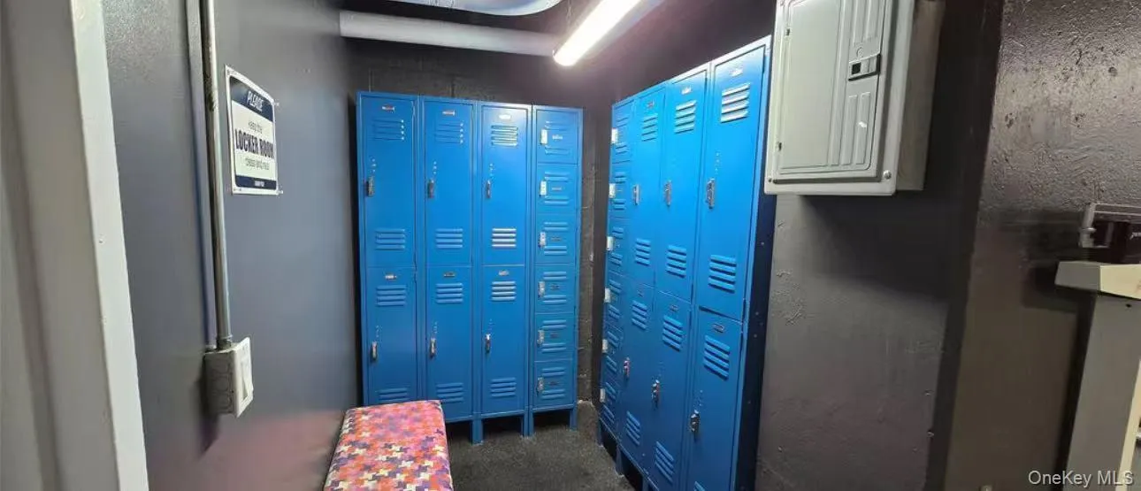 99-05 63rd Drive, New York, NY, 1 Bedroom Bedrooms, 5 Rooms Rooms,1 BathroomBathrooms,Residential,For Rent,63rd,0,1025484 99-05 63rd Drive, New York, NY, 1 Bedroom Bedrooms, 5 Rooms Rooms,1 BathroomBathrooms,Residential,For Rent,63rd,0,1025484