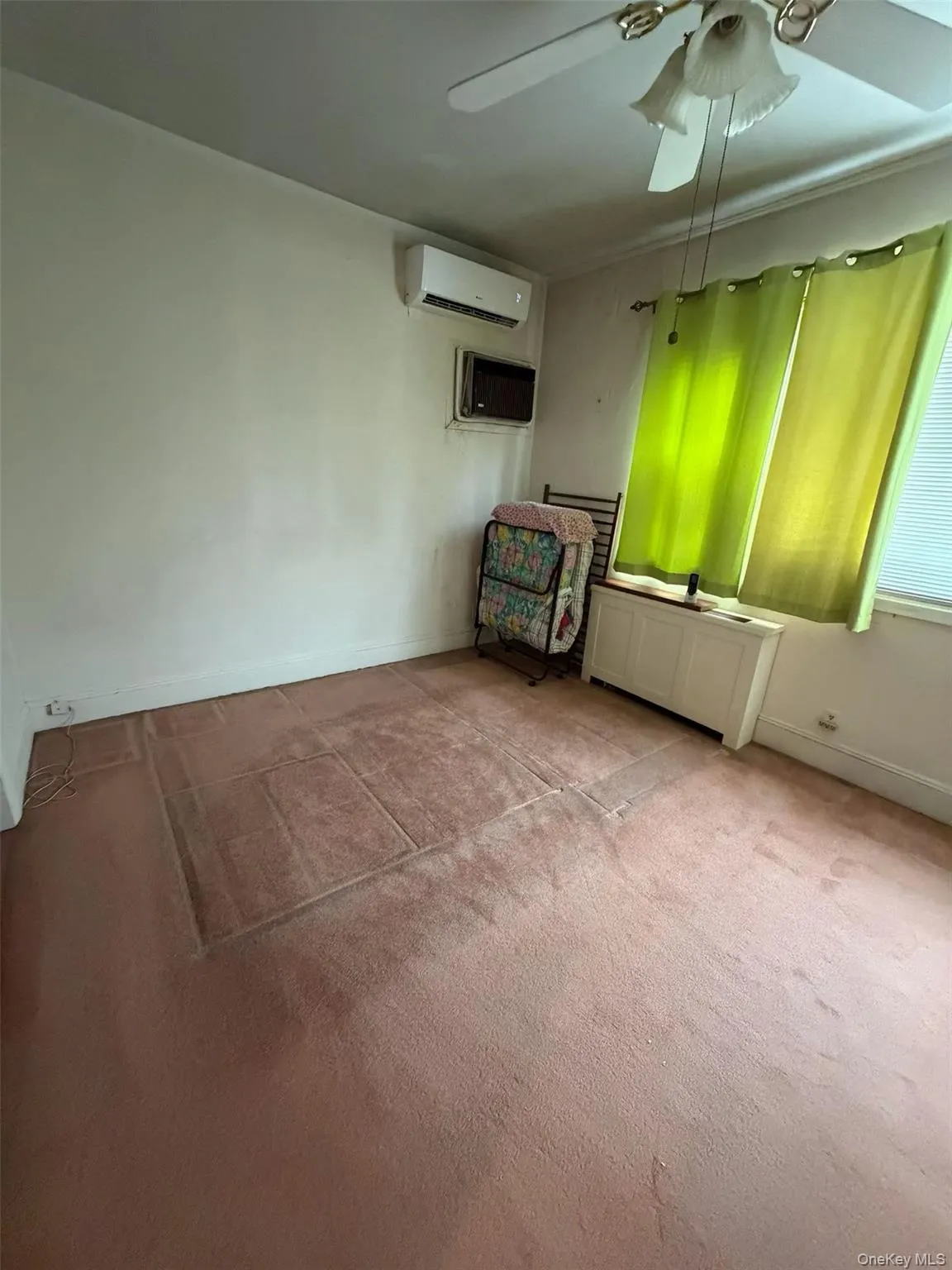 4641 161st Street, New York, NY, 3 Bedrooms Bedrooms, 6 Rooms Rooms,2 BathroomsBathrooms,Residential,For Rent,161st,0,1025485 4641 161st Street, New York, NY, 3 Bedrooms Bedrooms, 6 Rooms Rooms,2 BathroomsBathrooms,Residential,For Rent,161st,0,1025485