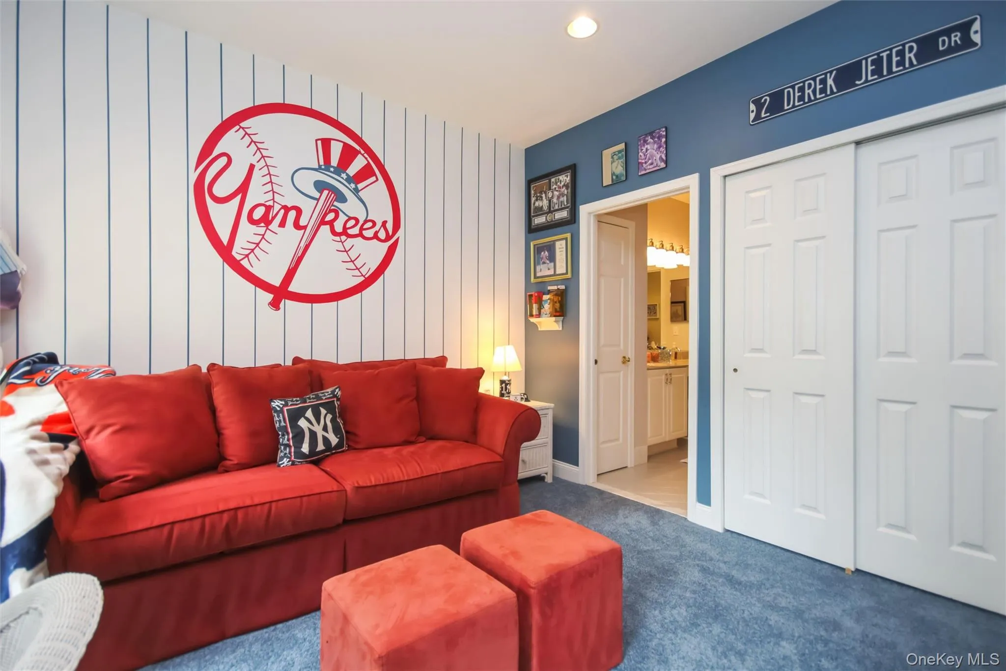Access to Jack & Jill Bath from Br #4 Access to Jack & Jill Bath from Br #4