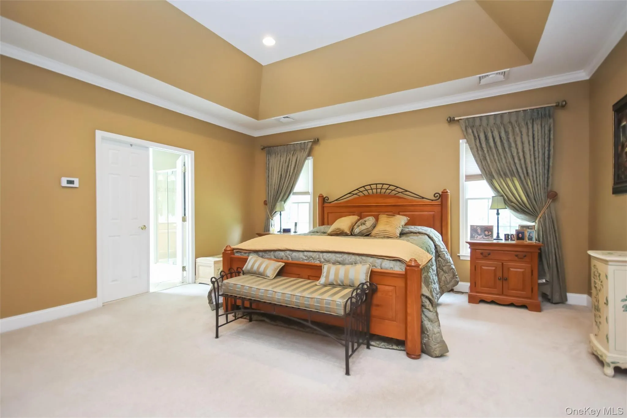 Master Br / Tray ceiling Master Br / Tray ceiling
