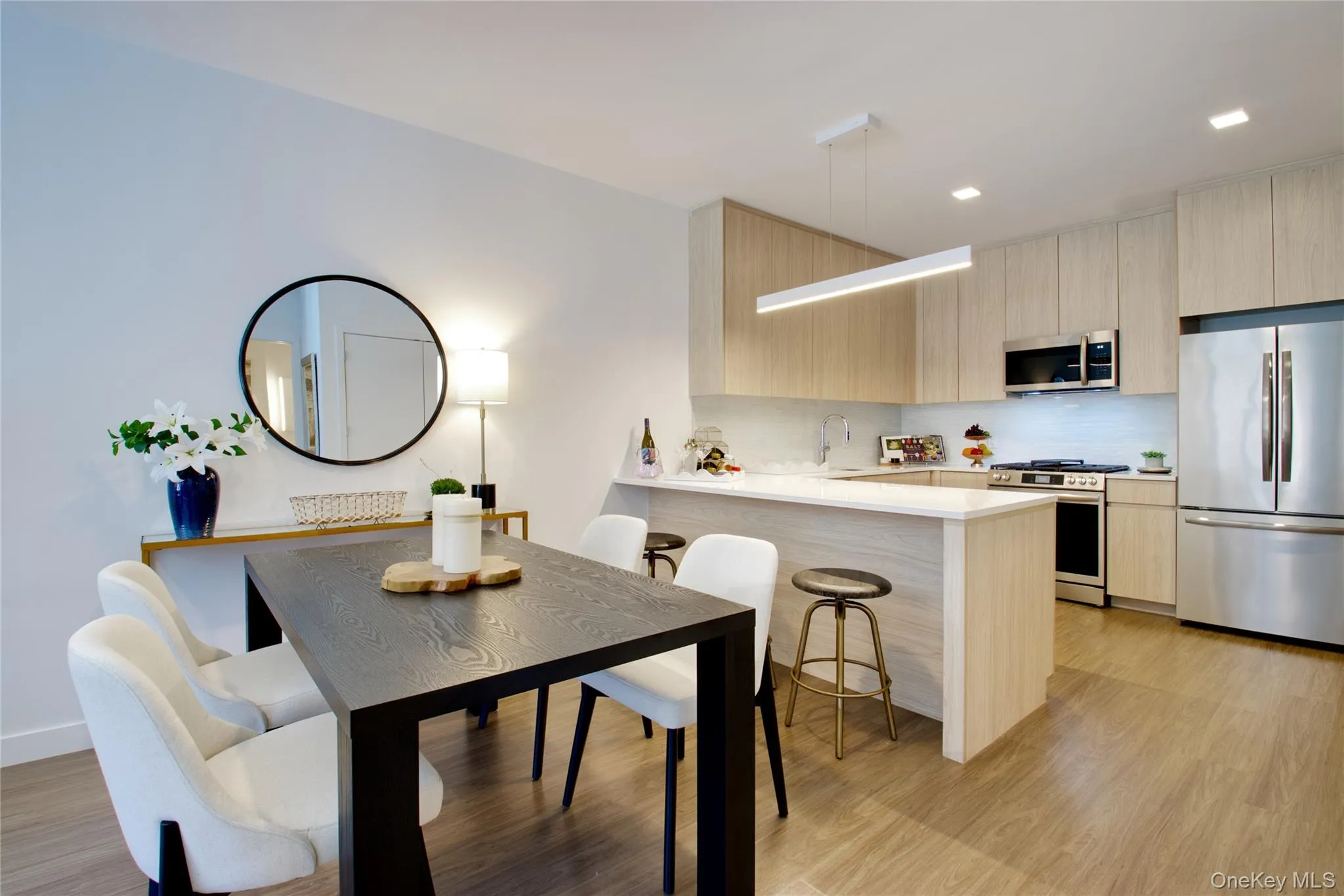 333 Warner Avenue, North Hempstead, NY, 1 Bedroom Bedrooms, 4 Rooms Rooms,1 BathroomBathrooms,Residential Lease,For Rent,Warner,0,1025491 333 Warner Avenue, North Hempstead, NY, 1 Bedroom Bedrooms, 4 Rooms Rooms,1 BathroomBathrooms,Residential Lease,For Rent,Warner,0,1025491