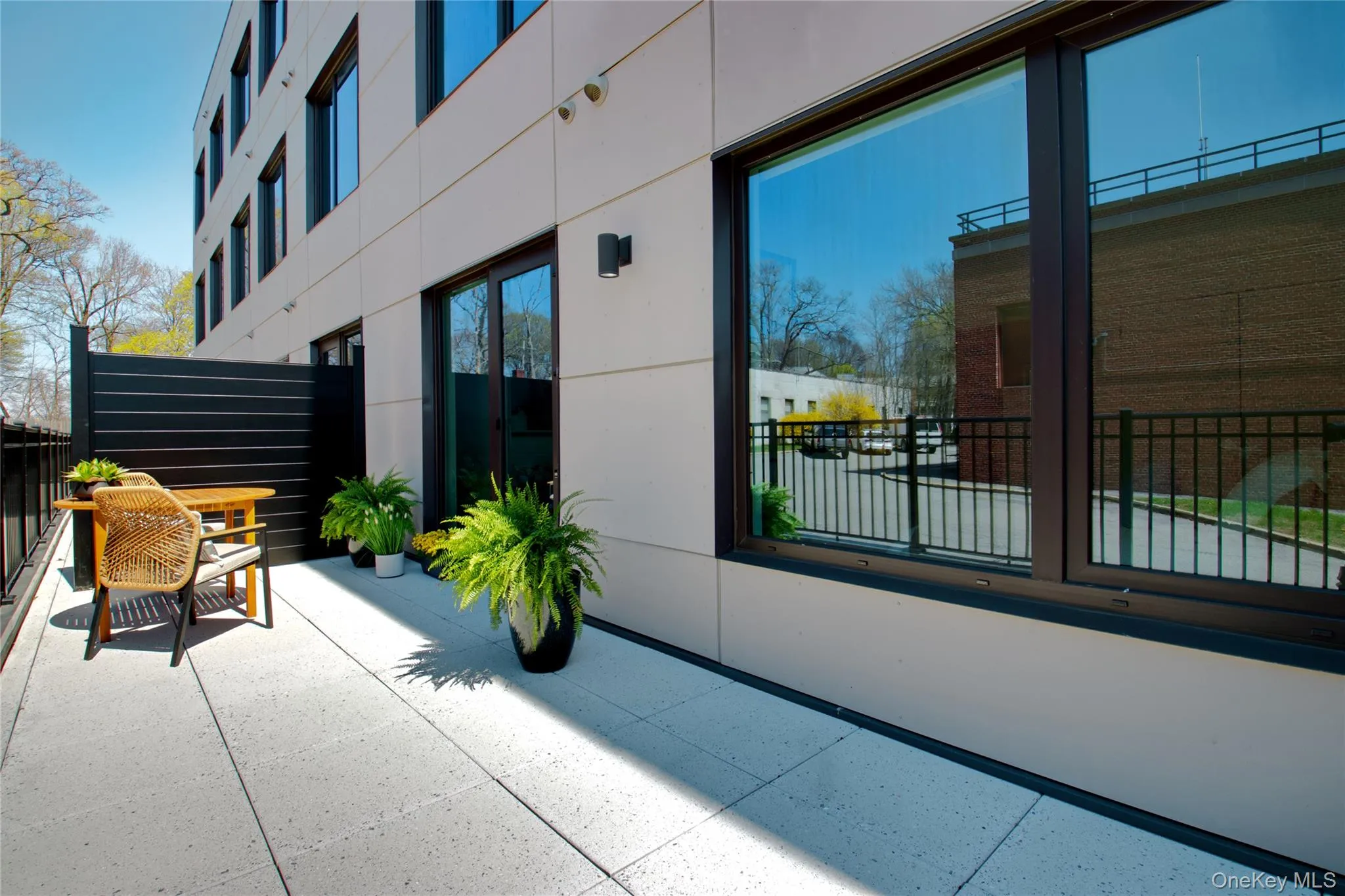 333 Warner Avenue, North Hempstead, NY, 1 Bedroom Bedrooms, 4 Rooms Rooms,1 BathroomBathrooms,Residential Lease,For Rent,Warner,0,1025491 333 Warner Avenue, North Hempstead, NY, 1 Bedroom Bedrooms, 4 Rooms Rooms,1 BathroomBathrooms,Residential Lease,For Rent,Warner,0,1025491