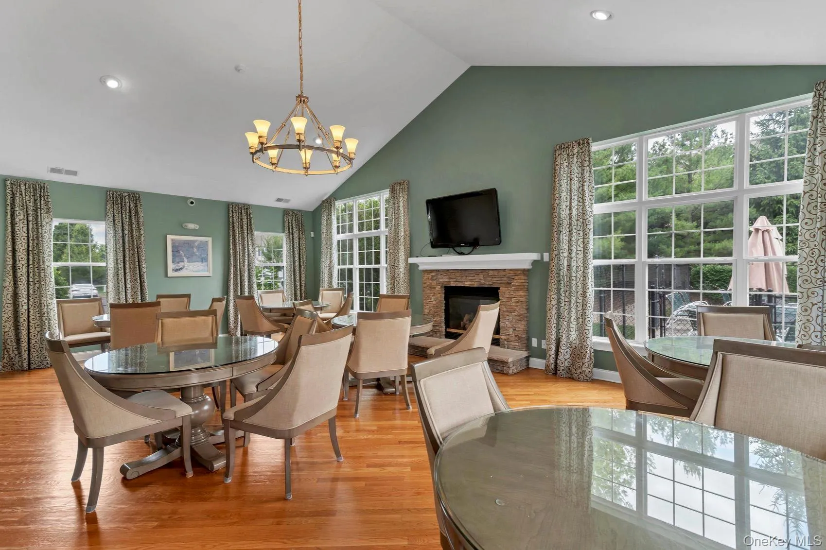 421 Vassar Place, Fishkill, NY, 4 Bedrooms Bedrooms, 9 Rooms Rooms,2 BathroomsBathrooms,Residential,For Rent,Vassar,0,1025492 421 Vassar Place, Fishkill, NY, 4 Bedrooms Bedrooms, 9 Rooms Rooms,2 BathroomsBathrooms,Residential,For Rent,Vassar,0,1025492