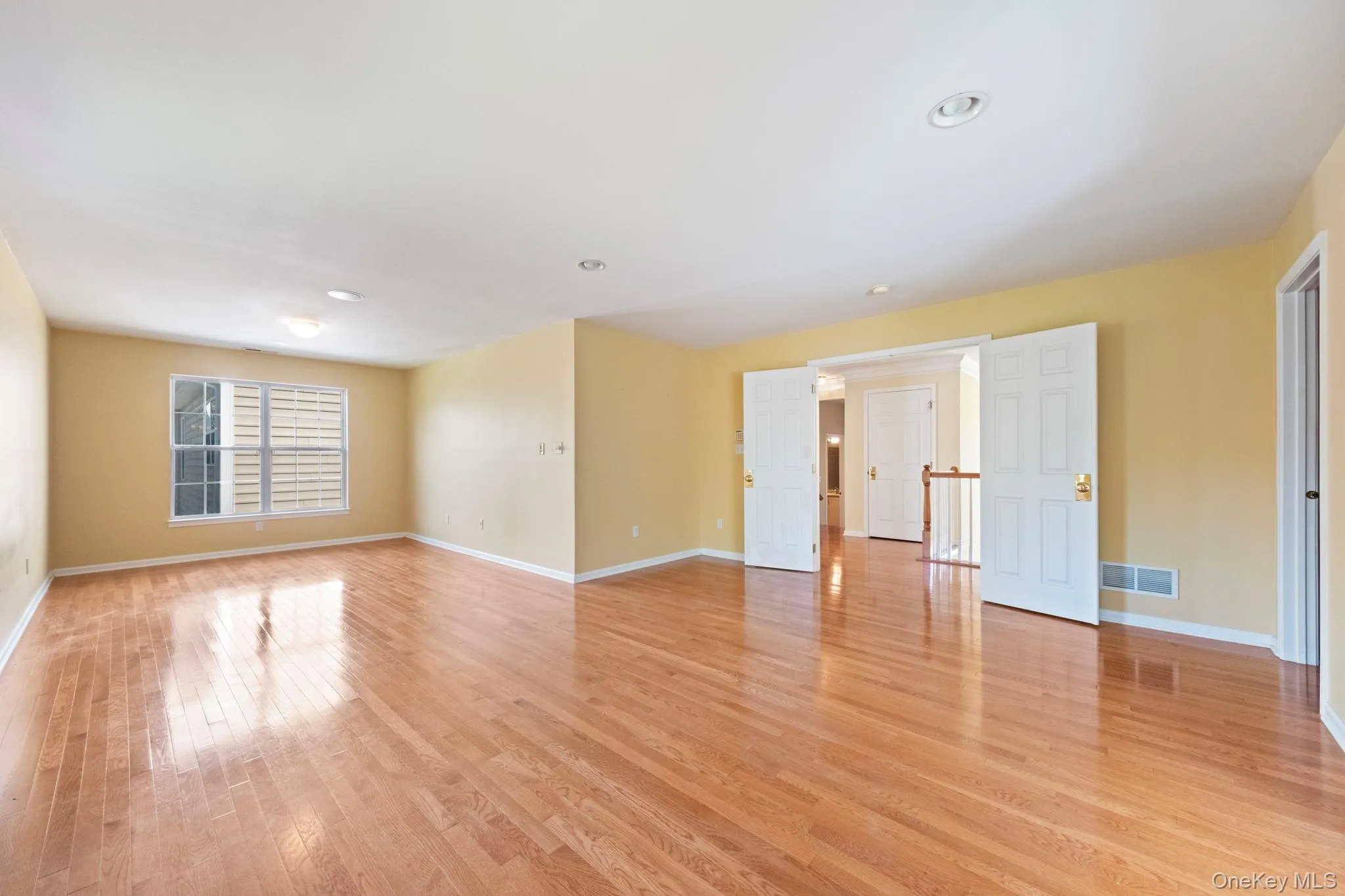 421 Vassar Place, Fishkill, NY, 4 Bedrooms Bedrooms, 9 Rooms Rooms,2 BathroomsBathrooms,Residential,For Rent,Vassar,0,1025492 421 Vassar Place, Fishkill, NY, 4 Bedrooms Bedrooms, 9 Rooms Rooms,2 BathroomsBathrooms,Residential,For Rent,Vassar,0,1025492