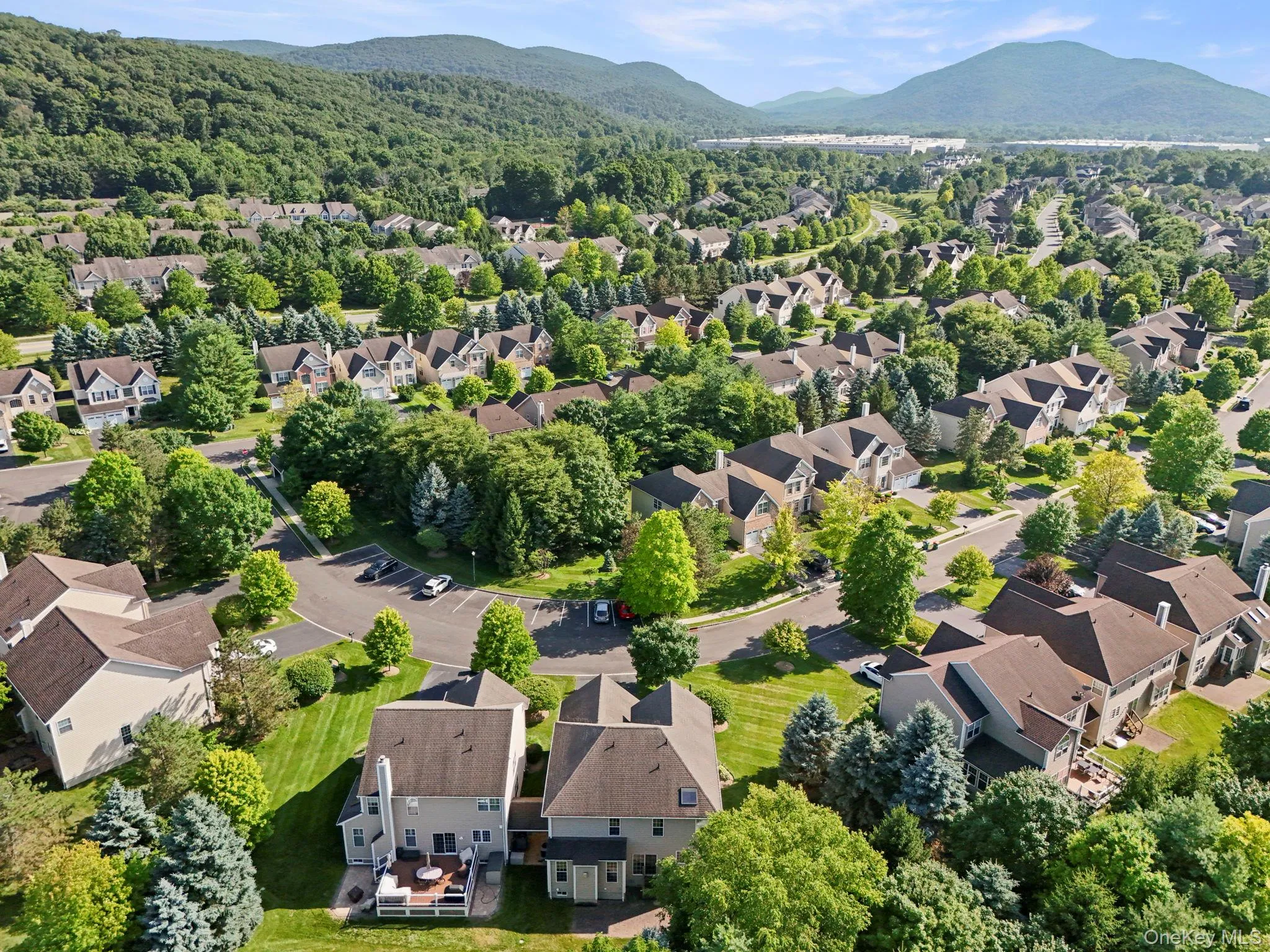 421 Vassar Place, Fishkill, NY, 4 Bedrooms Bedrooms, 9 Rooms Rooms,2 BathroomsBathrooms,Residential,For Rent,Vassar,0,1025492 421 Vassar Place, Fishkill, NY, 4 Bedrooms Bedrooms, 9 Rooms Rooms,2 BathroomsBathrooms,Residential,For Rent,Vassar,0,1025492