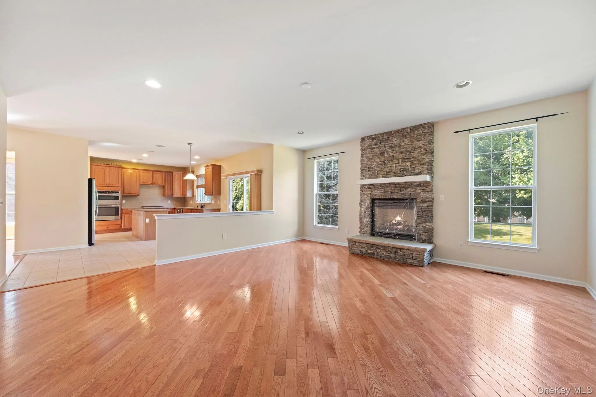 421 Vassar Place, Fishkill, NY, 4 Bedrooms Bedrooms, 9 Rooms Rooms,2 BathroomsBathrooms,Residential,For Rent,Vassar,0,1025492 421 Vassar Place, Fishkill, NY, 4 Bedrooms Bedrooms, 9 Rooms Rooms,2 BathroomsBathrooms,Residential,For Rent,Vassar,0,1025492