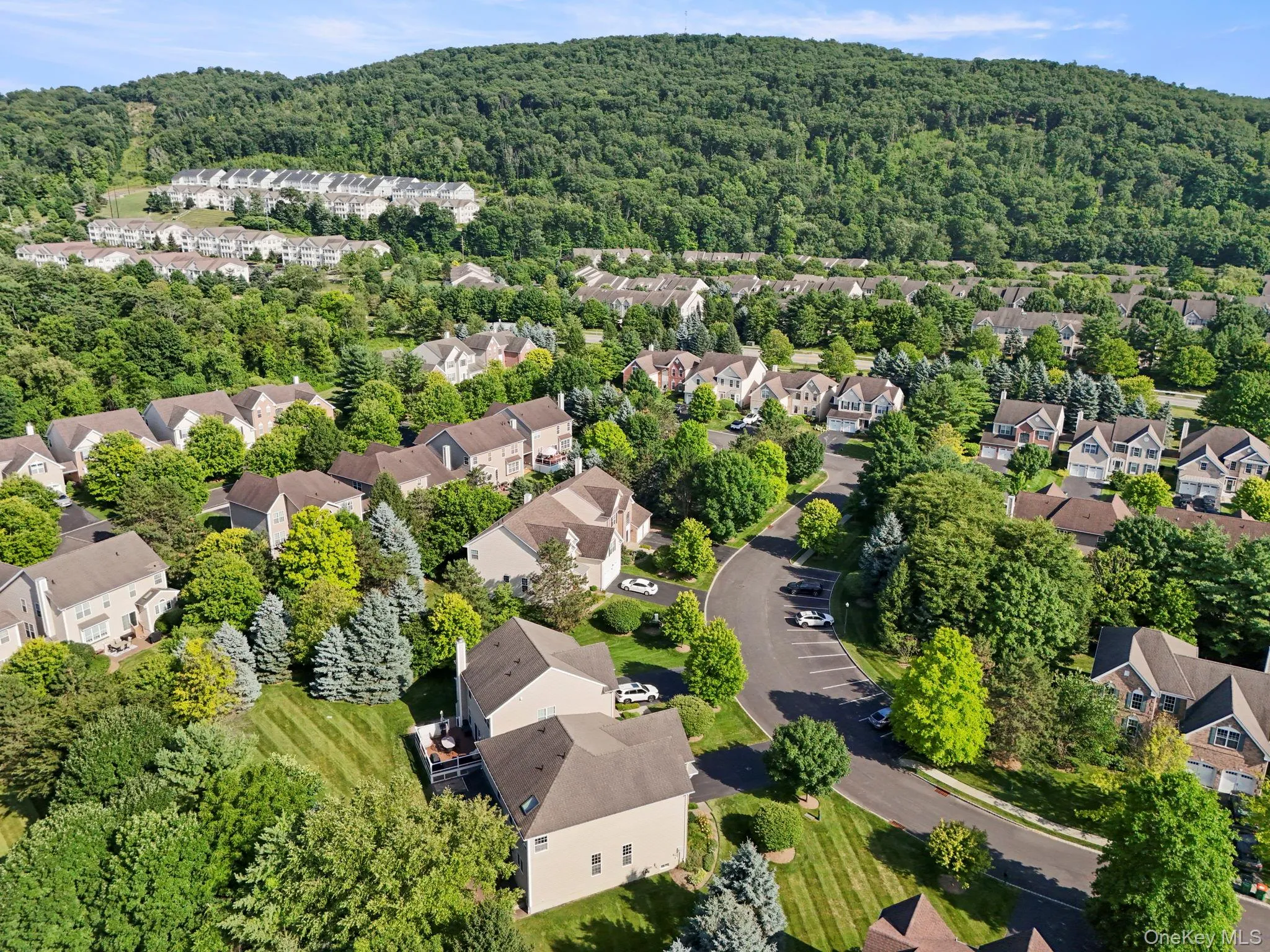 421 Vassar Place, Fishkill, NY, 4 Bedrooms Bedrooms, 9 Rooms Rooms,2 BathroomsBathrooms,Residential,For Rent,Vassar,0,1025492 421 Vassar Place, Fishkill, NY, 4 Bedrooms Bedrooms, 9 Rooms Rooms,2 BathroomsBathrooms,Residential,For Rent,Vassar,0,1025492