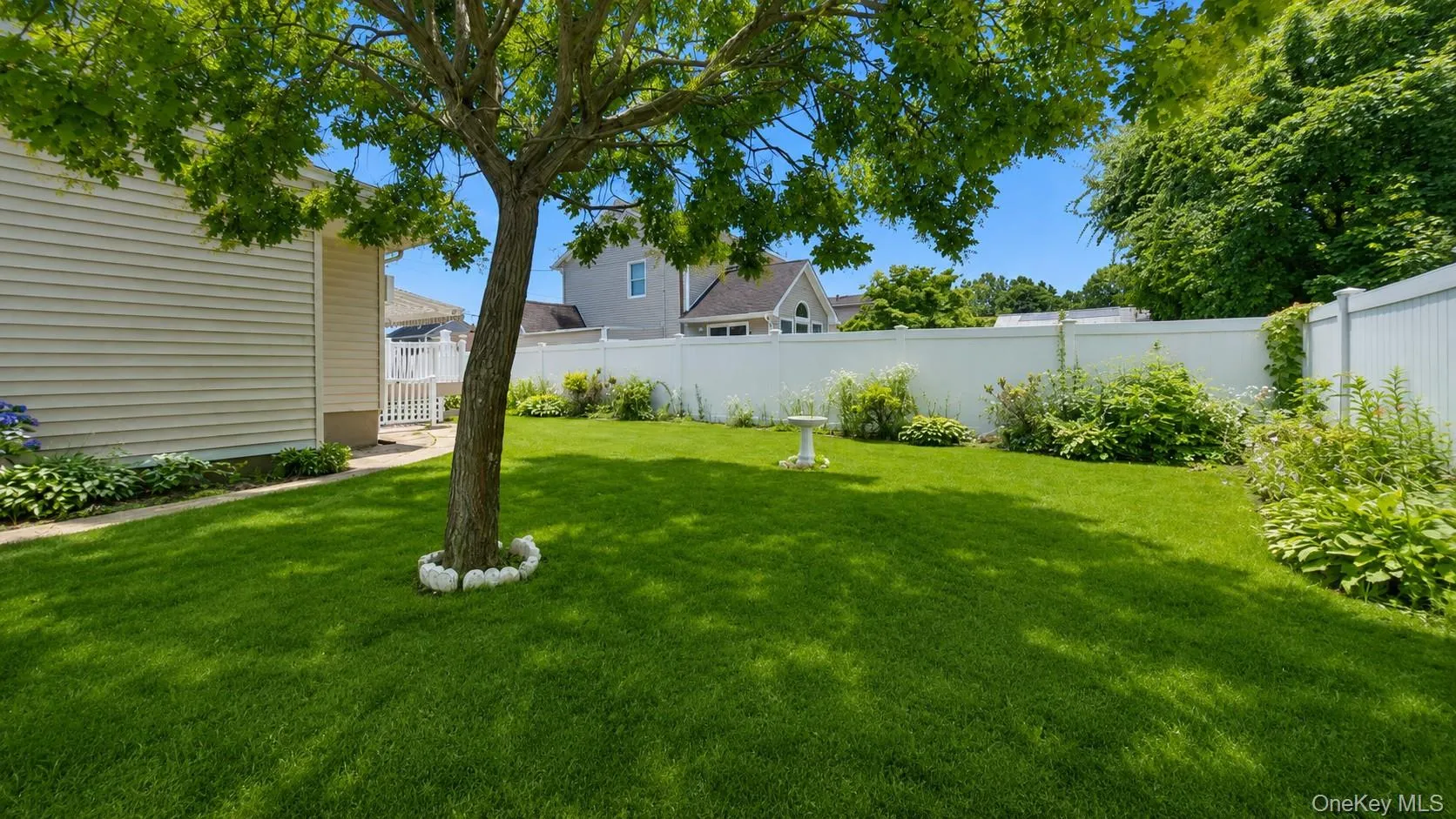 262 Cedar Street, Oyster Bay, NY, 4 Bedrooms Bedrooms, 7 Rooms Rooms,1 BathroomBathrooms,Residential,For Rent,Cedar,0,1025493 262 Cedar Street, Oyster Bay, NY, 4 Bedrooms Bedrooms, 7 Rooms Rooms,1 BathroomBathrooms,Residential,For Rent,Cedar,0,1025493
