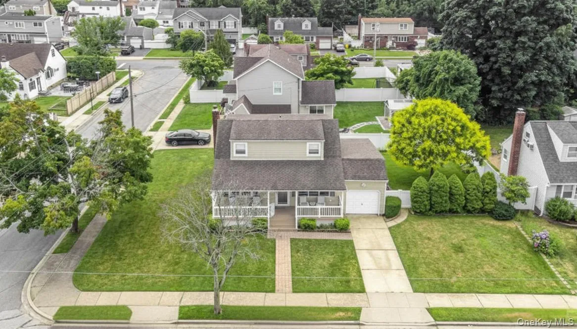 262 Cedar Street, Oyster Bay, NY, 4 Bedrooms Bedrooms, 7 Rooms Rooms,1 BathroomBathrooms,Residential,For Rent,Cedar,0,1025493 262 Cedar Street, Oyster Bay, NY, 4 Bedrooms Bedrooms, 7 Rooms Rooms,1 BathroomBathrooms,Residential,For Rent,Cedar,0,1025493