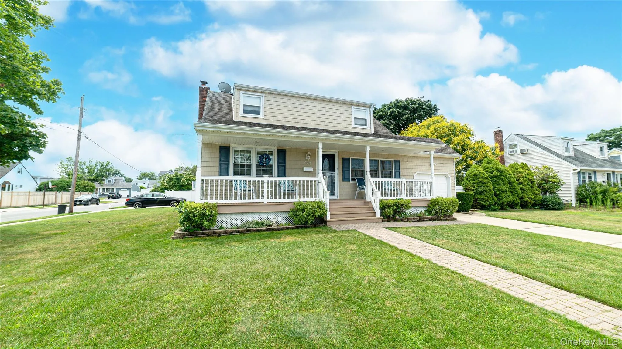 262 Cedar Street, Oyster Bay, NY, 4 Bedrooms Bedrooms, 7 Rooms Rooms,1 BathroomBathrooms,Residential,For Rent,Cedar,0,1025493 262 Cedar Street, Oyster Bay, NY, 4 Bedrooms Bedrooms, 7 Rooms Rooms,1 BathroomBathrooms,Residential,For Rent,Cedar,0,1025493