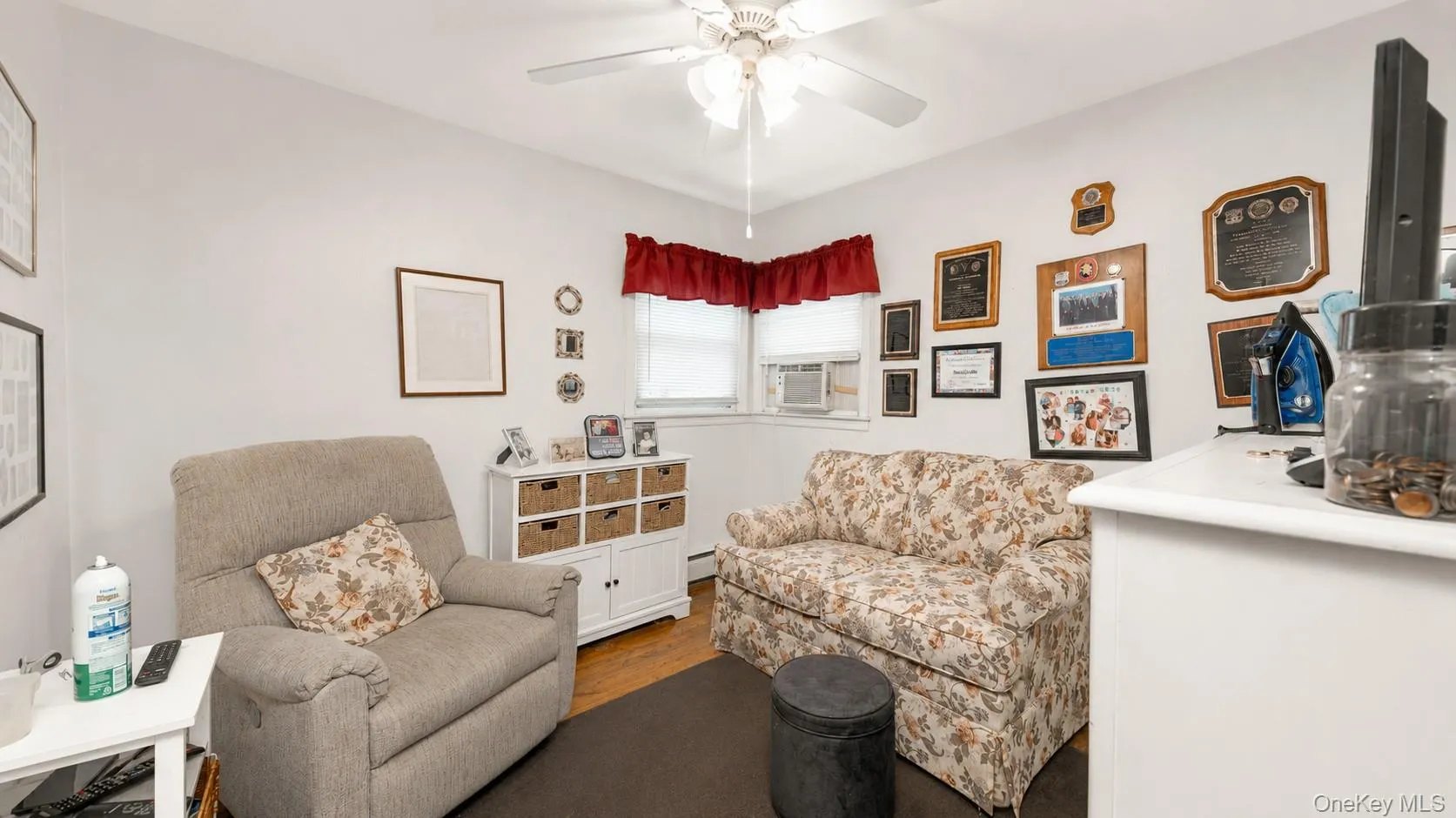 262 Cedar Street, Oyster Bay, NY, 4 Bedrooms Bedrooms, 7 Rooms Rooms,1 BathroomBathrooms,Residential,For Rent,Cedar,0,1025493 262 Cedar Street, Oyster Bay, NY, 4 Bedrooms Bedrooms, 7 Rooms Rooms,1 BathroomBathrooms,Residential,For Rent,Cedar,0,1025493