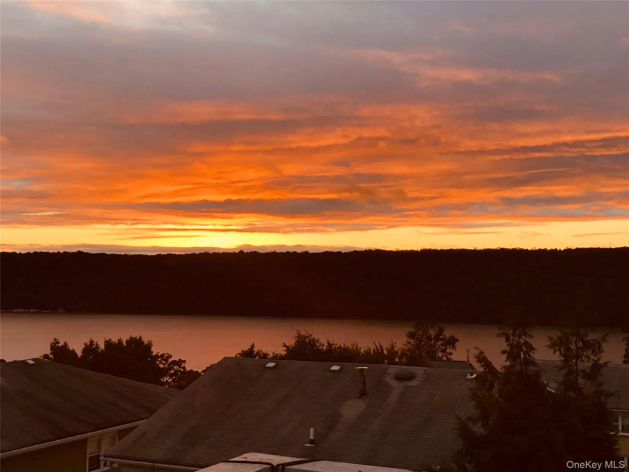 171 Hudson Terrace, Yonkers, NY, 3 Bedrooms Bedrooms, 10 Rooms Rooms,3 BathroomsBathrooms,Residential,For Rent,Hudson,0,1025496 171 Hudson Terrace, Yonkers, NY, 3 Bedrooms Bedrooms, 10 Rooms Rooms,3 BathroomsBathrooms,Residential,For Rent,Hudson,0,1025496