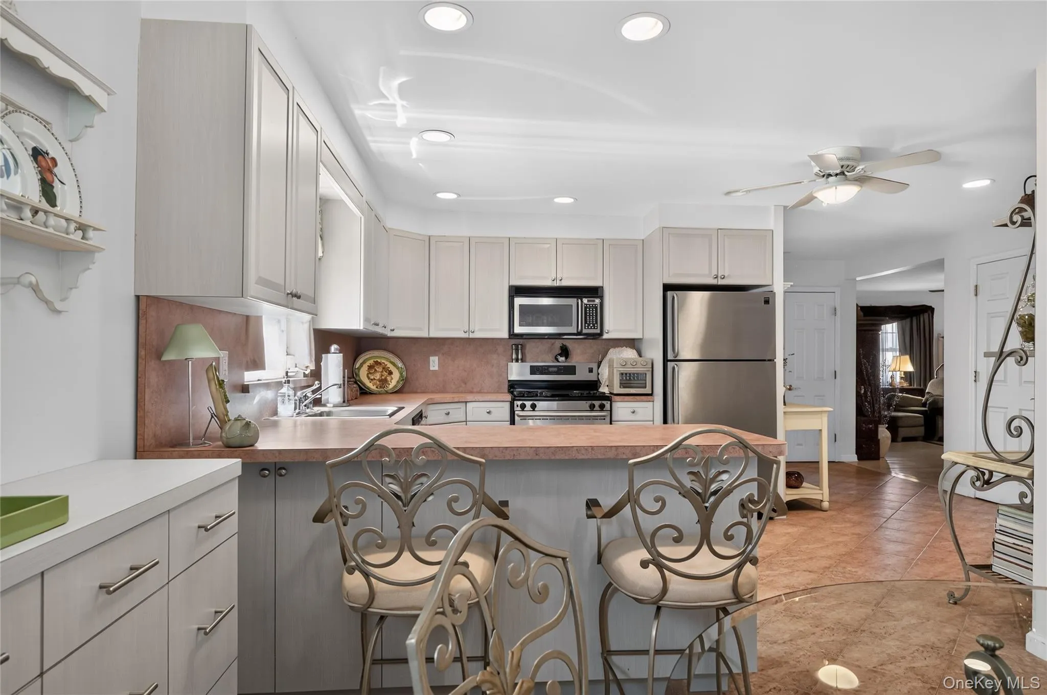 171 Hudson Terrace, Yonkers, NY, 3 Bedrooms Bedrooms, 10 Rooms Rooms,3 BathroomsBathrooms,Residential,For Rent,Hudson,0,1025496 171 Hudson Terrace, Yonkers, NY, 3 Bedrooms Bedrooms, 10 Rooms Rooms,3 BathroomsBathrooms,Residential,For Rent,Hudson,0,1025496