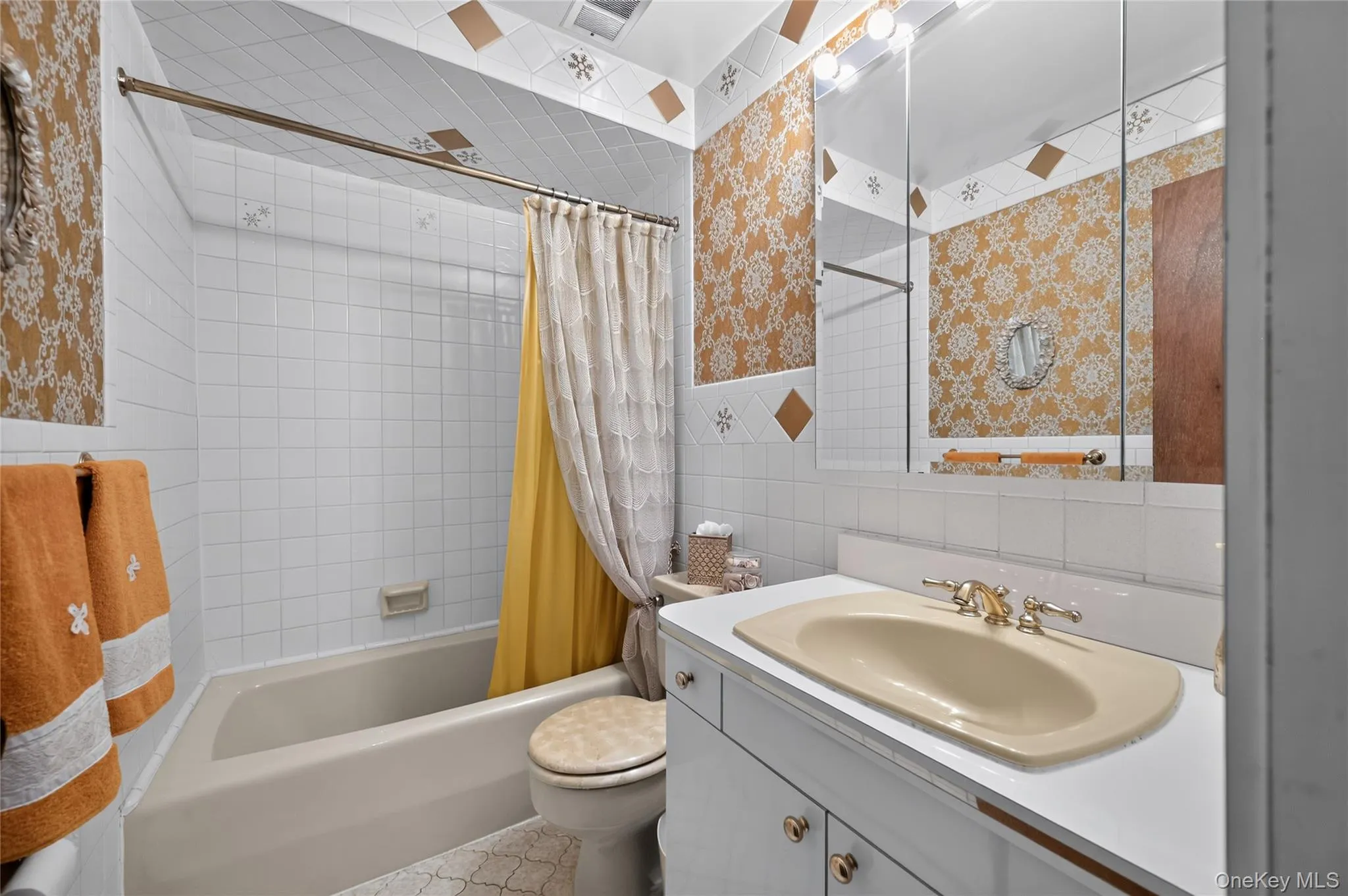 171 Hudson Terrace, Yonkers, NY, 3 Bedrooms Bedrooms, 10 Rooms Rooms,3 BathroomsBathrooms,Residential,For Rent,Hudson,0,1025496 171 Hudson Terrace, Yonkers, NY, 3 Bedrooms Bedrooms, 10 Rooms Rooms,3 BathroomsBathrooms,Residential,For Rent,Hudson,0,1025496
