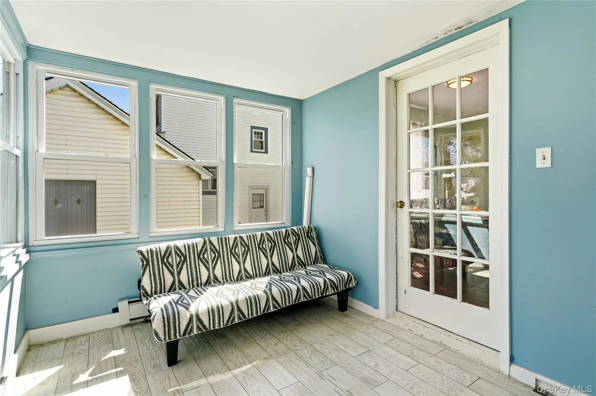 5 Burbury Lane, North Hempstead, NY, 3 Bedrooms Bedrooms, 8 Rooms Rooms,1 BathroomBathrooms,Residential Lease,For Rent,Burbury,0,1025497 5 Burbury Lane, North Hempstead, NY, 3 Bedrooms Bedrooms, 8 Rooms Rooms,1 BathroomBathrooms,Residential Lease,For Rent,Burbury,0,1025497