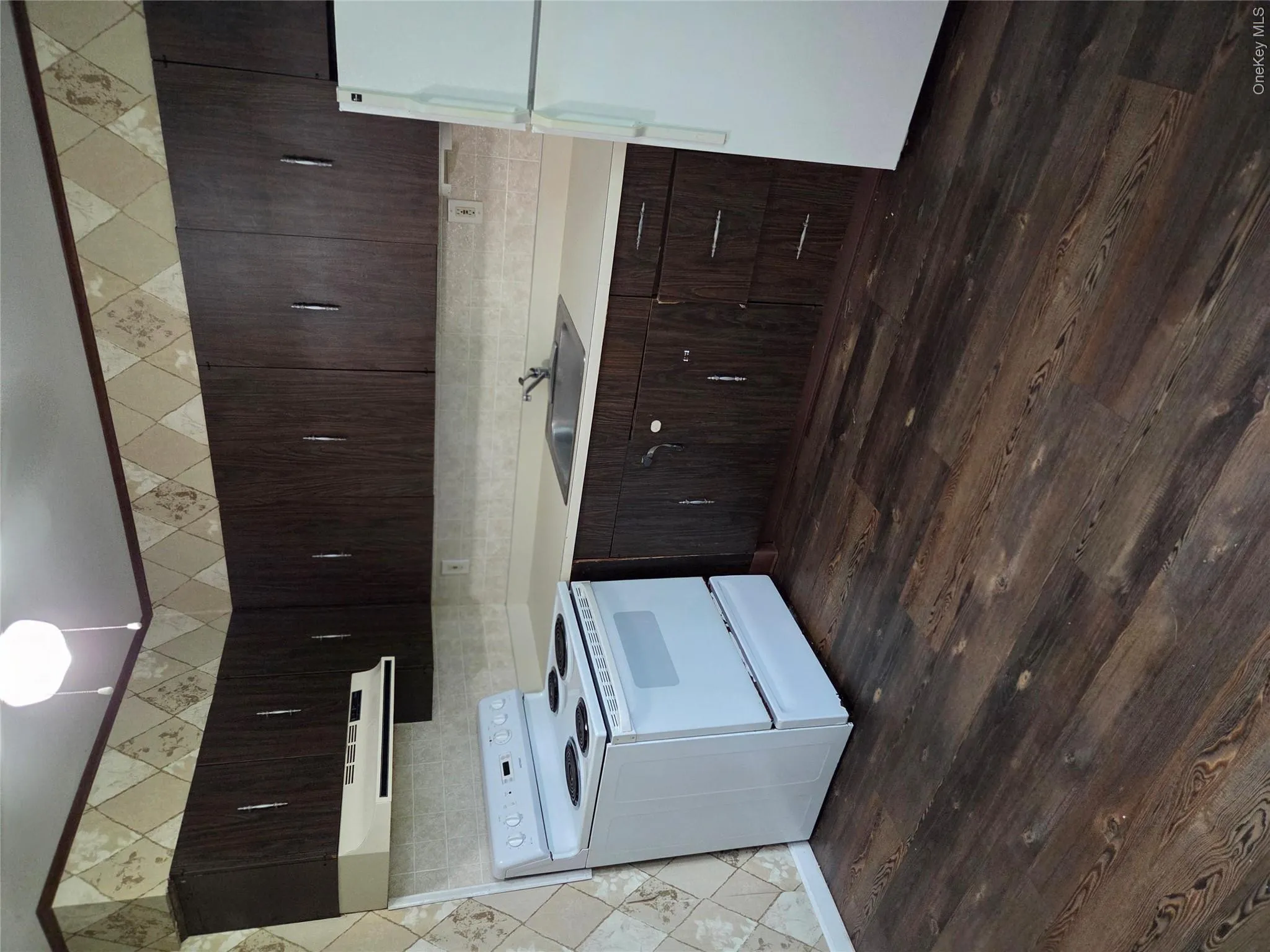 40-218 4th Street, Brookhaven, NY, 1 Bedroom Bedrooms, 3 Rooms Rooms,1 BathroomBathrooms,Residential,For Rent,4th,0,1025498 40-218 4th Street, Brookhaven, NY, 1 Bedroom Bedrooms, 3 Rooms Rooms,1 BathroomBathrooms,Residential,For Rent,4th,0,1025498