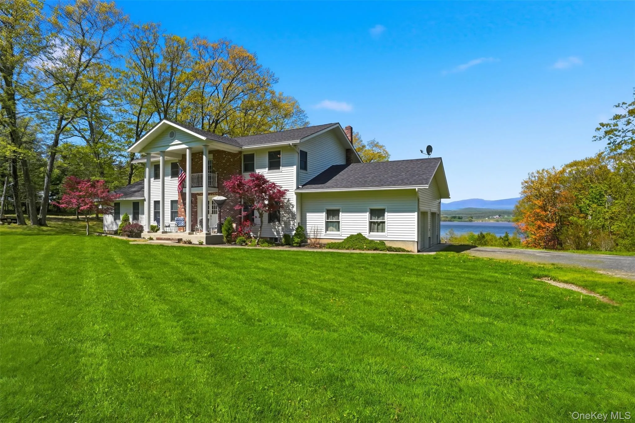 32 Sunset Circle, Germantown, NY, 5 Bedrooms Bedrooms, 10 Rooms Rooms,3 BathroomsBathrooms,Residential,For Rent,Sunset,0,1025502 32 Sunset Circle, Germantown, NY, 5 Bedrooms Bedrooms, 10 Rooms Rooms,3 BathroomsBathrooms,Residential,For Rent,Sunset,0,1025502
