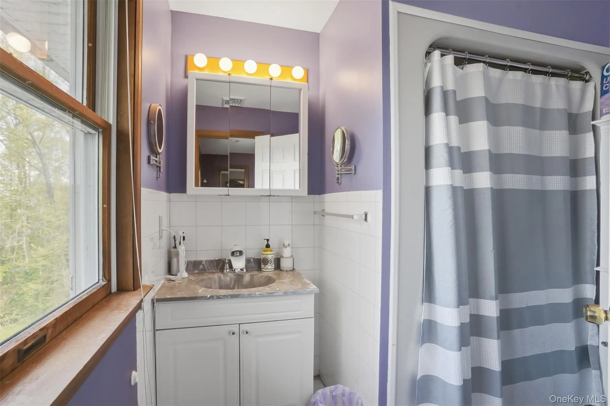 32 Sunset Circle, Germantown, NY, 5 Bedrooms Bedrooms, 10 Rooms Rooms,3 BathroomsBathrooms,Residential,For Rent,Sunset,0,1025502 32 Sunset Circle, Germantown, NY, 5 Bedrooms Bedrooms, 10 Rooms Rooms,3 BathroomsBathrooms,Residential,For Rent,Sunset,0,1025502
