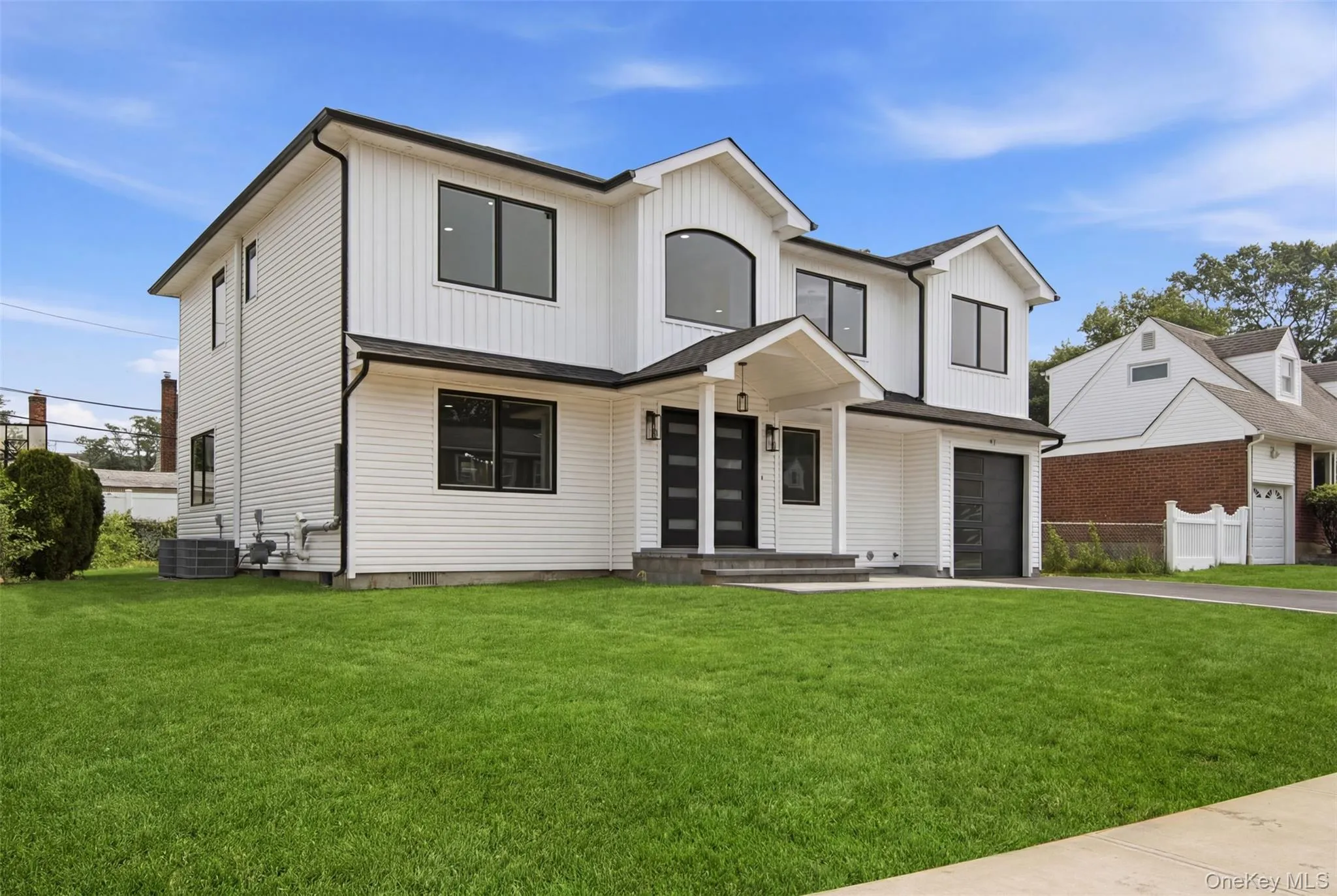 31 Underhill Avenue, Oyster Bay, NY, 5 Bedrooms Bedrooms, 9 Rooms Rooms,4 BathroomsBathrooms,Residential,For Rent,Underhill,0,1025506 31 Underhill Avenue, Oyster Bay, NY, 5 Bedrooms Bedrooms, 9 Rooms Rooms,4 BathroomsBathrooms,Residential,For Rent,Underhill,0,1025506