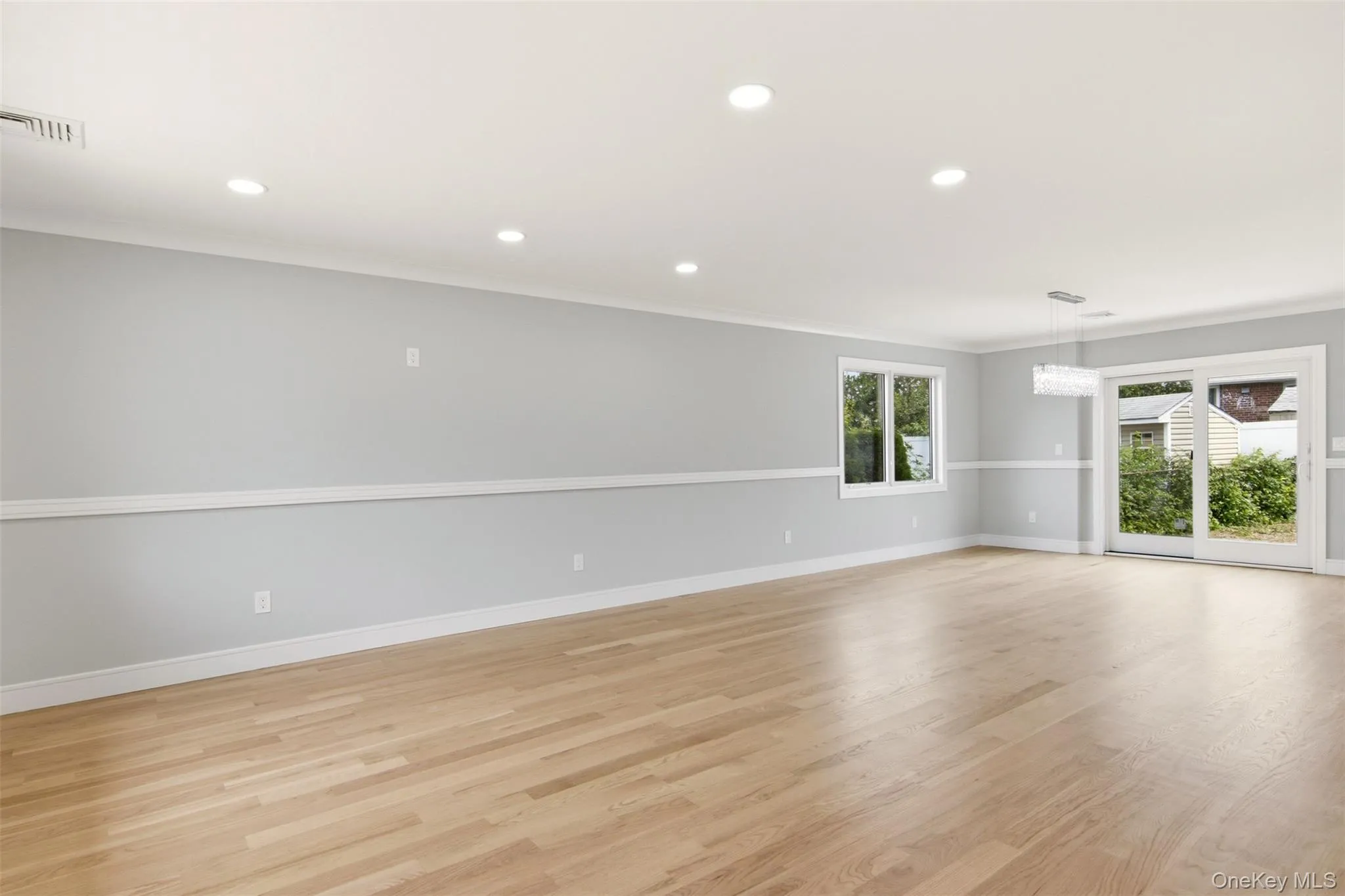 31 Underhill Avenue, Oyster Bay, NY, 5 Bedrooms Bedrooms, 9 Rooms Rooms,4 BathroomsBathrooms,Residential,For Rent,Underhill,0,1025506 31 Underhill Avenue, Oyster Bay, NY, 5 Bedrooms Bedrooms, 9 Rooms Rooms,4 BathroomsBathrooms,Residential,For Rent,Underhill,0,1025506
