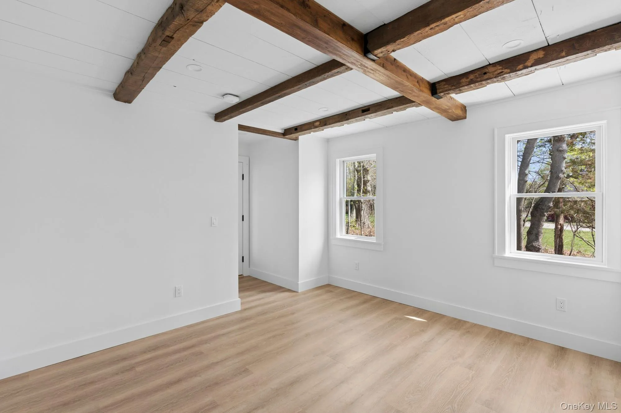 5075 Main Road, Southold, NY, 2 Bedrooms Bedrooms, 5 Rooms Rooms,2 BathroomsBathrooms,Residential Lease,For Rent,Main,0,1025512 5075 Main Road, Southold, NY, 2 Bedrooms Bedrooms, 5 Rooms Rooms,2 BathroomsBathrooms,Residential Lease,For Rent,Main,0,1025512