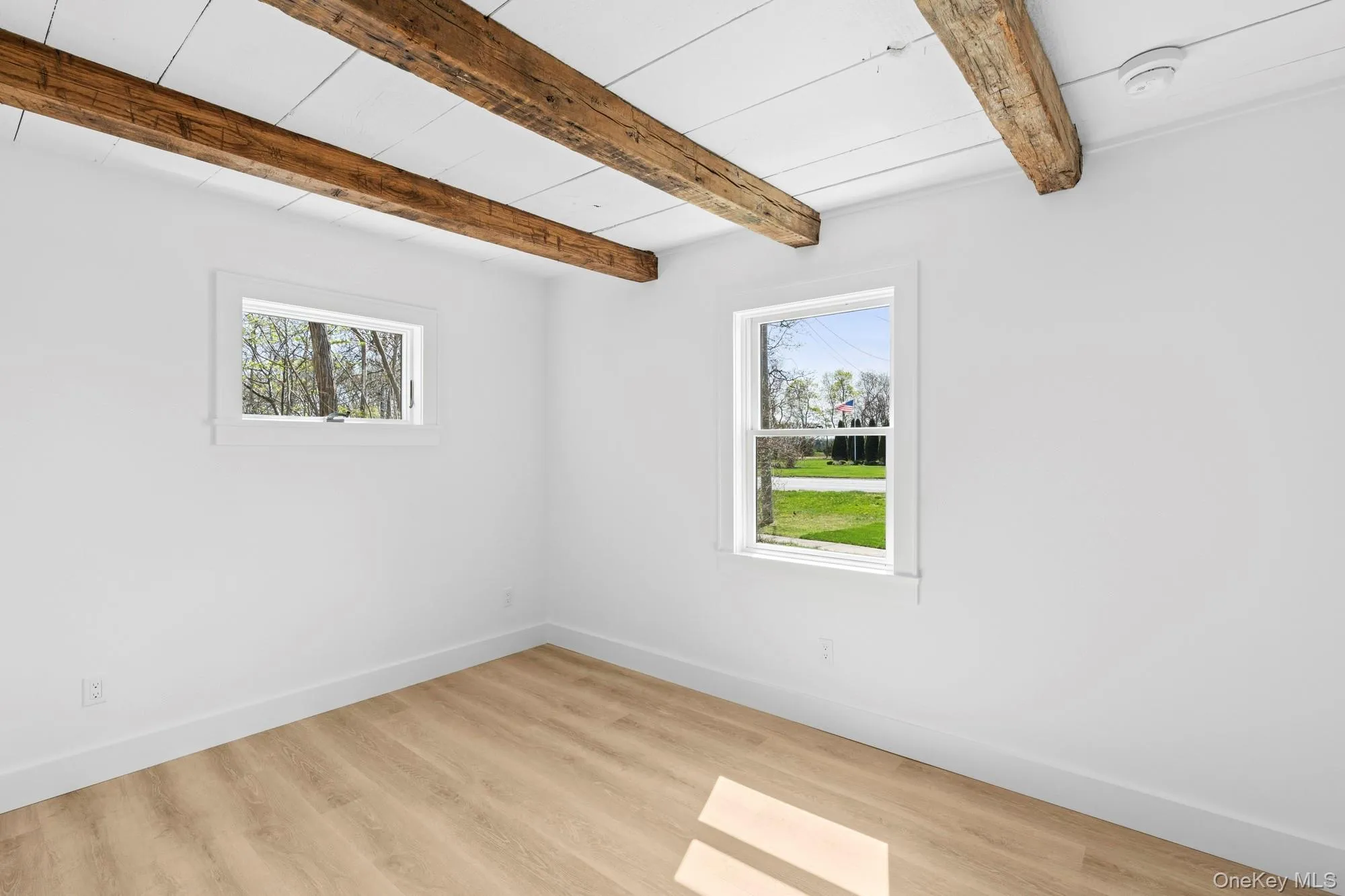 5075 Main Road, Southold, NY, 2 Bedrooms Bedrooms, 5 Rooms Rooms,2 BathroomsBathrooms,Residential Lease,For Rent,Main,0,1025512 5075 Main Road, Southold, NY, 2 Bedrooms Bedrooms, 5 Rooms Rooms,2 BathroomsBathrooms,Residential Lease,For Rent,Main,0,1025512