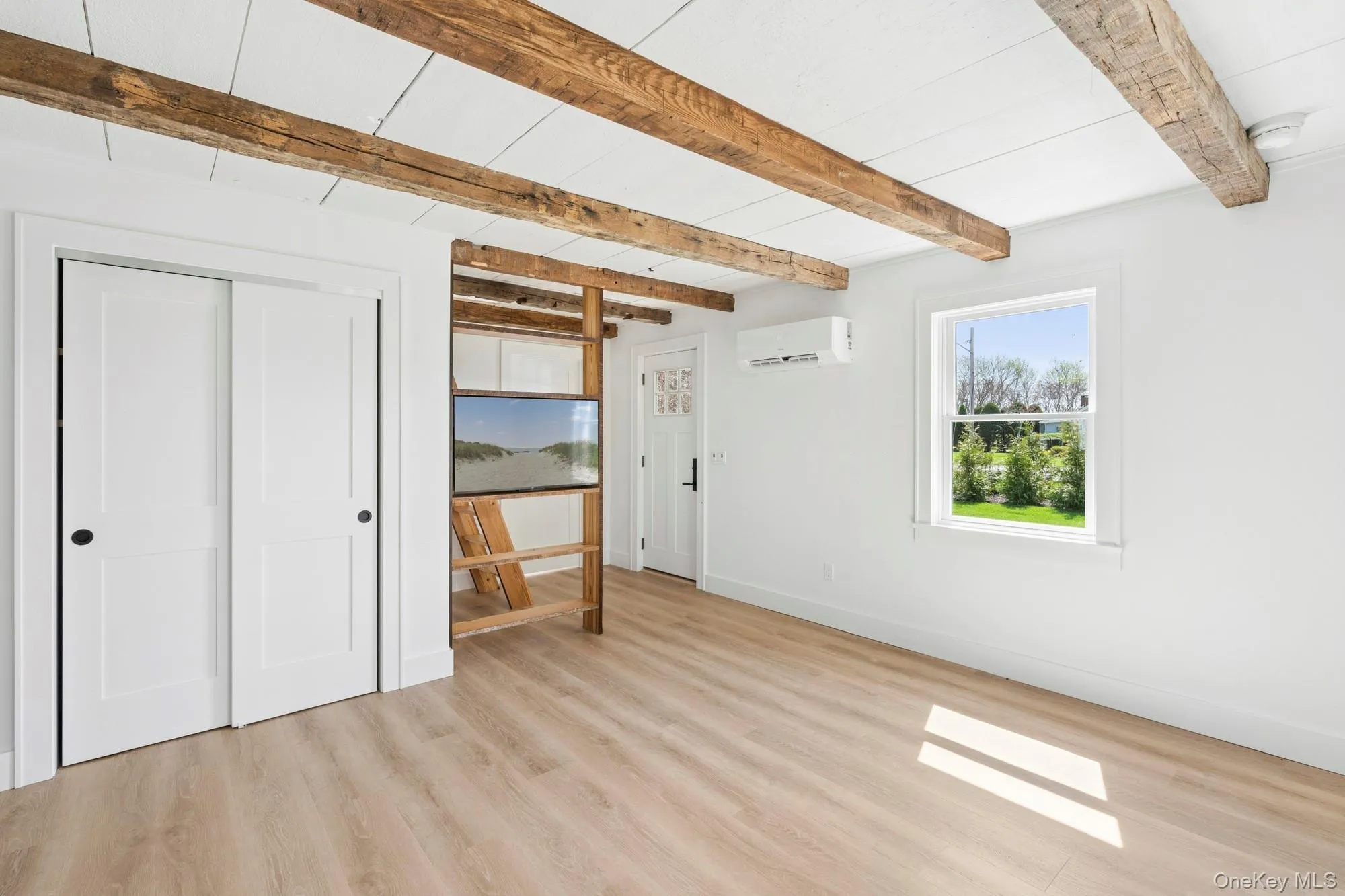 5075 Main Road, Southold, NY, 2 Bedrooms Bedrooms, 5 Rooms Rooms,2 BathroomsBathrooms,Residential Lease,For Rent,Main,0,1025512 5075 Main Road, Southold, NY, 2 Bedrooms Bedrooms, 5 Rooms Rooms,2 BathroomsBathrooms,Residential Lease,For Rent,Main,0,1025512