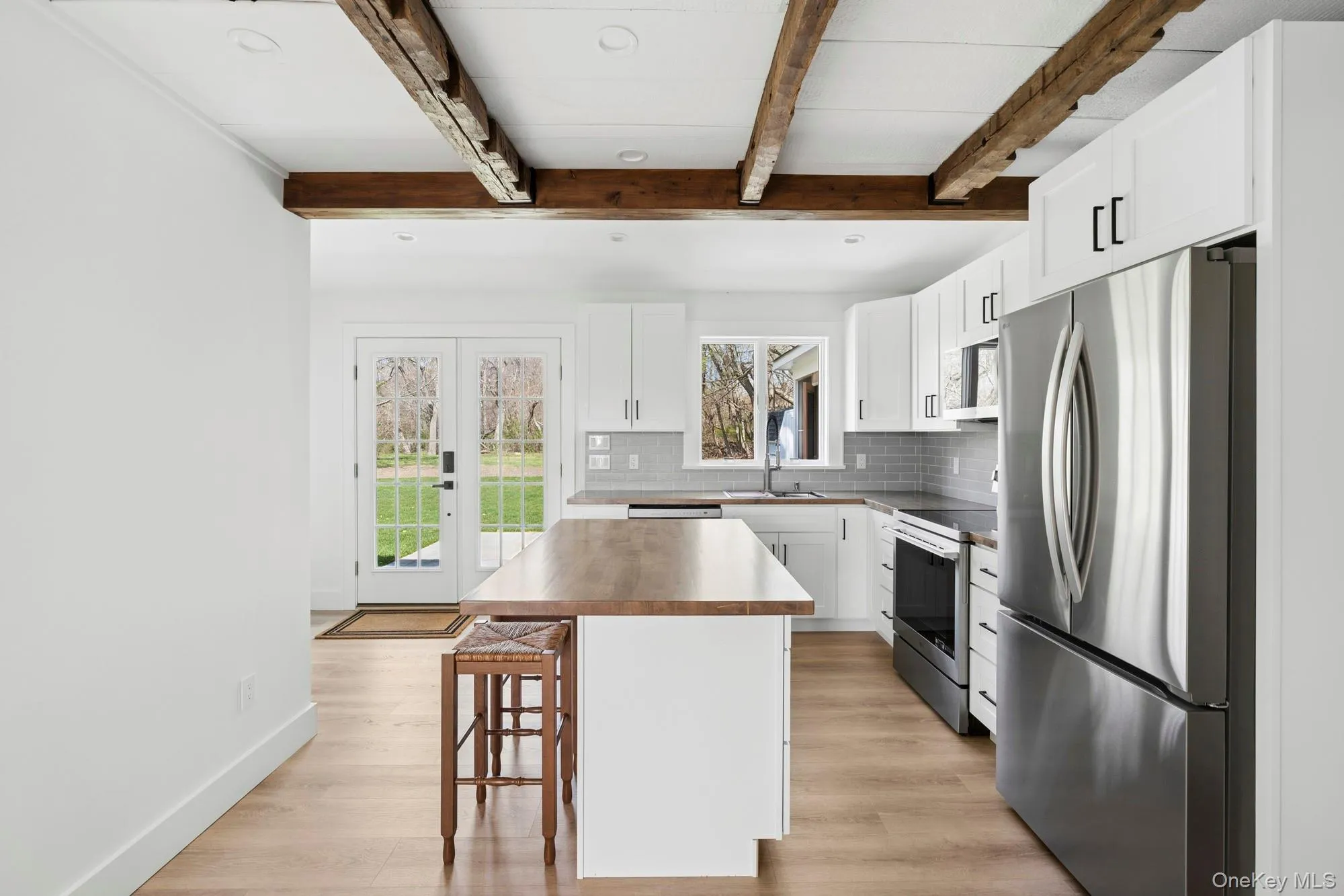 5075 Main Road, Southold, NY, 2 Bedrooms Bedrooms, 5 Rooms Rooms,2 BathroomsBathrooms,Residential Lease,For Rent,Main,0,1025512 5075 Main Road, Southold, NY, 2 Bedrooms Bedrooms, 5 Rooms Rooms,2 BathroomsBathrooms,Residential Lease,For Rent,Main,0,1025512