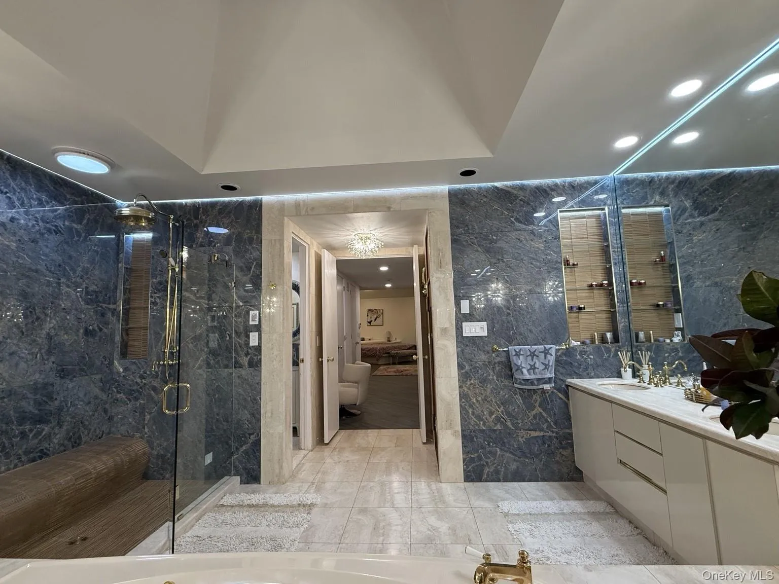 27 Windemere Way, Oyster Bay, NY, 5 Bedrooms Bedrooms, 10 Rooms Rooms,4 BathroomsBathrooms,Residential,For Rent,Windemere,0,1025514 27 Windemere Way, Oyster Bay, NY, 5 Bedrooms Bedrooms, 10 Rooms Rooms,4 BathroomsBathrooms,Residential,For Rent,Windemere,0,1025514