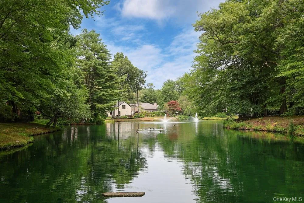 27 Windemere Way, Oyster Bay, NY, 5 Bedrooms Bedrooms, 10 Rooms Rooms,4 BathroomsBathrooms,Residential,For Rent,Windemere,0,1025514 27 Windemere Way, Oyster Bay, NY, 5 Bedrooms Bedrooms, 10 Rooms Rooms,4 BathroomsBathrooms,Residential,For Rent,Windemere,0,1025514