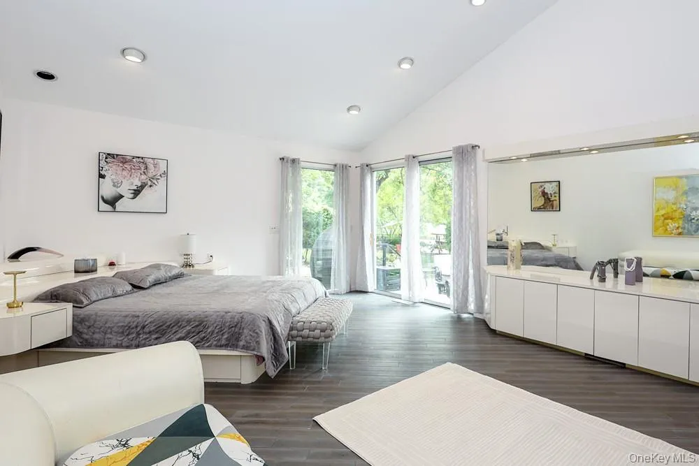 27 Windemere Way, Oyster Bay, NY, 5 Bedrooms Bedrooms, 10 Rooms Rooms,4 BathroomsBathrooms,Residential,For Rent,Windemere,0,1025514 27 Windemere Way, Oyster Bay, NY, 5 Bedrooms Bedrooms, 10 Rooms Rooms,4 BathroomsBathrooms,Residential,For Rent,Windemere,0,1025514